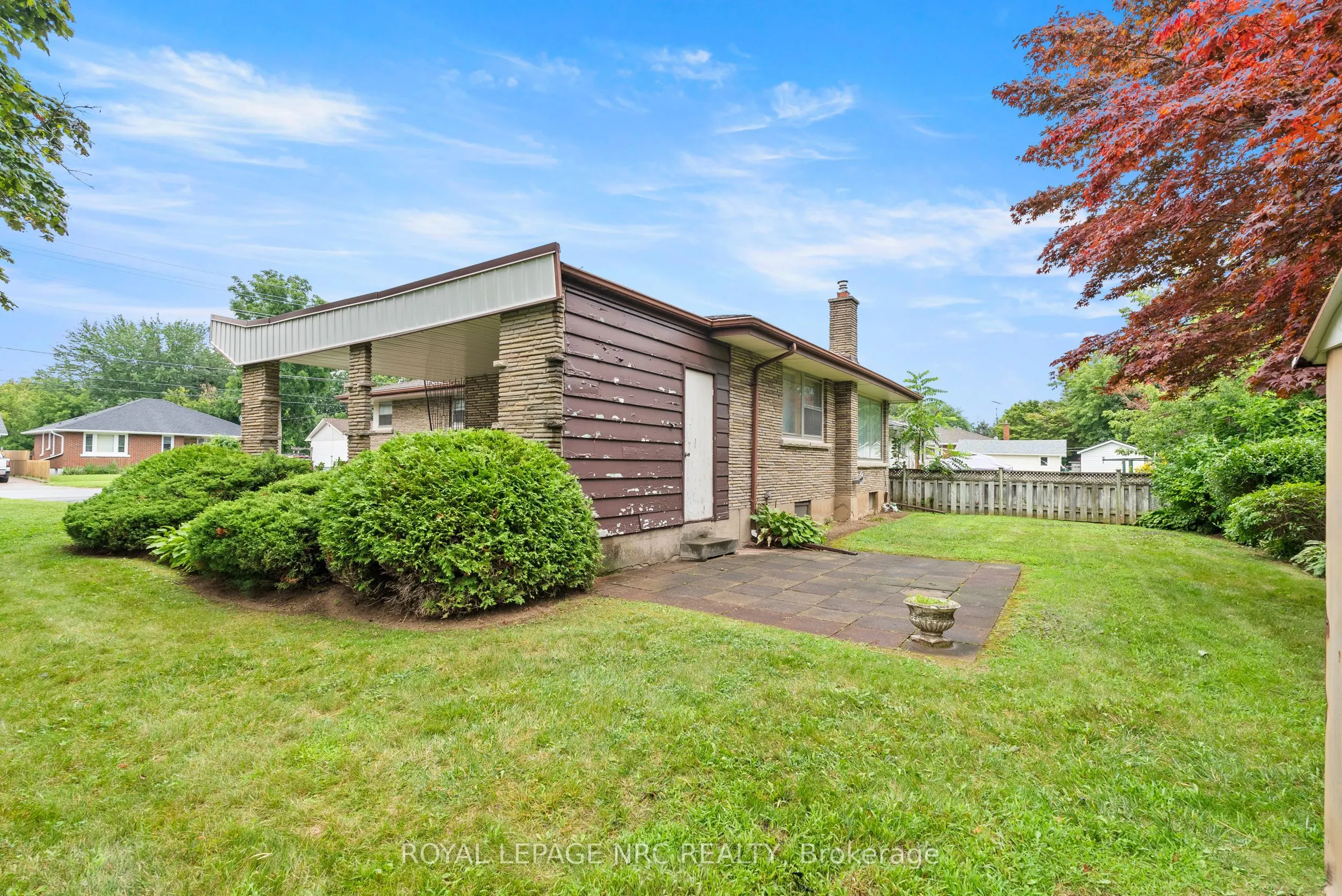 552 Bunting Road