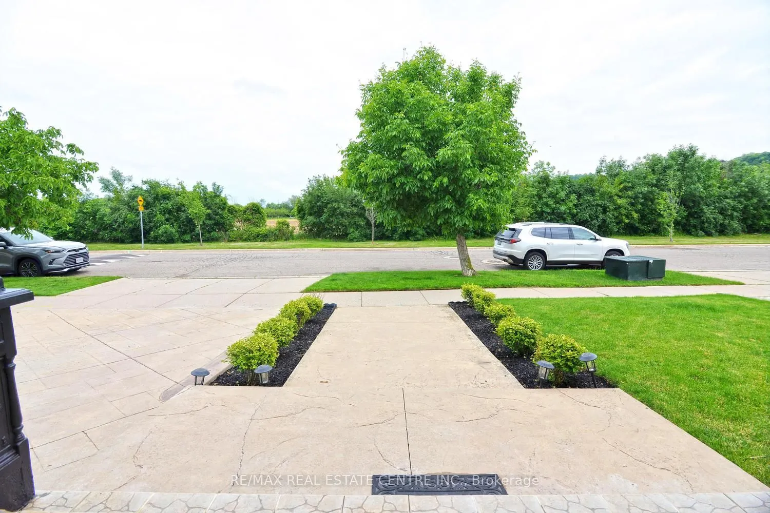 43 Regalview Drive