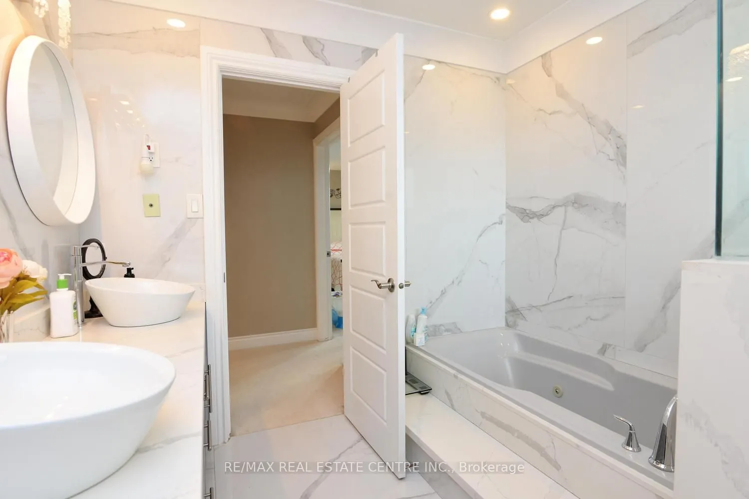 43 Regalview Drive