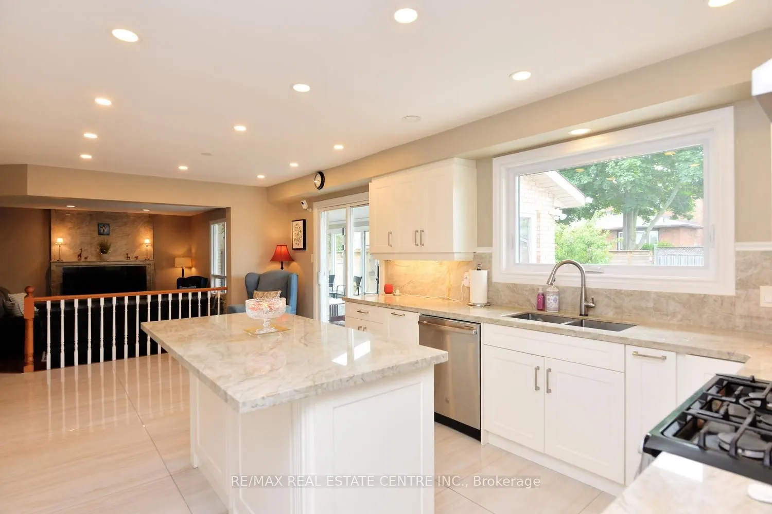43 Regalview Drive