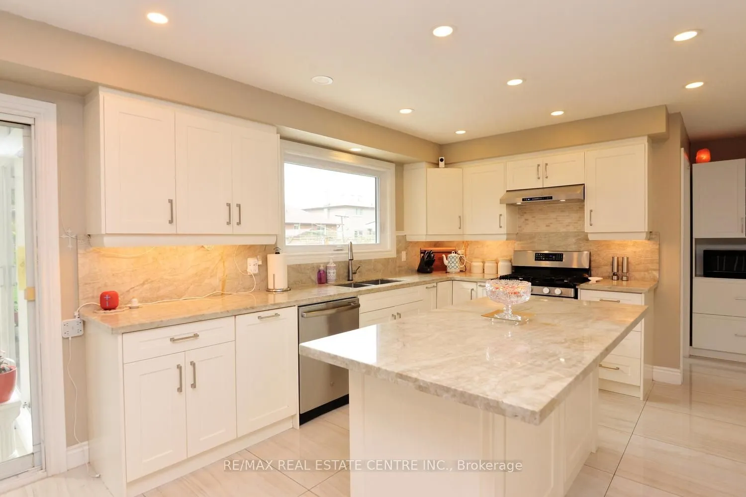 43 Regalview Drive