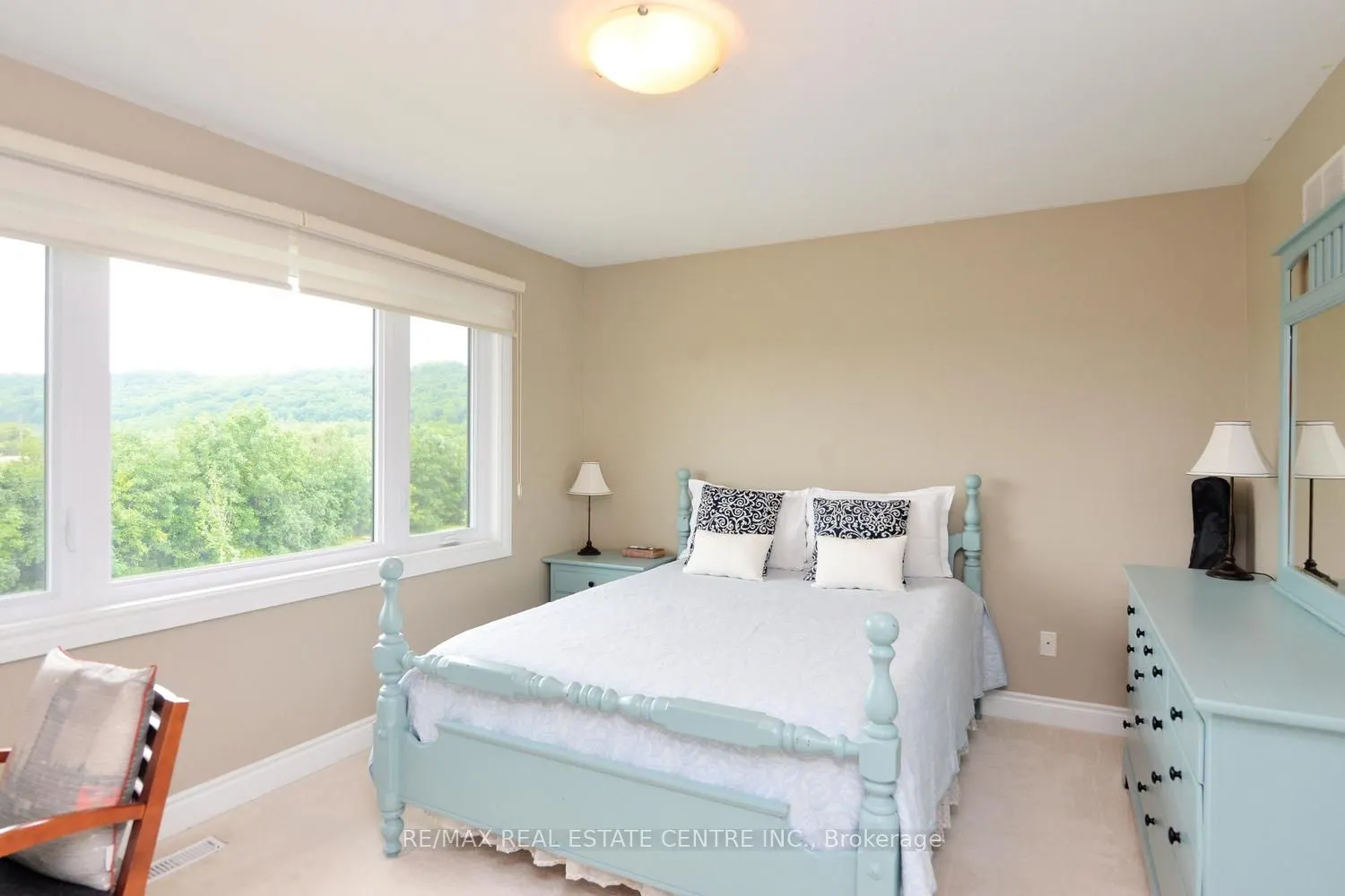 43 Regalview Drive