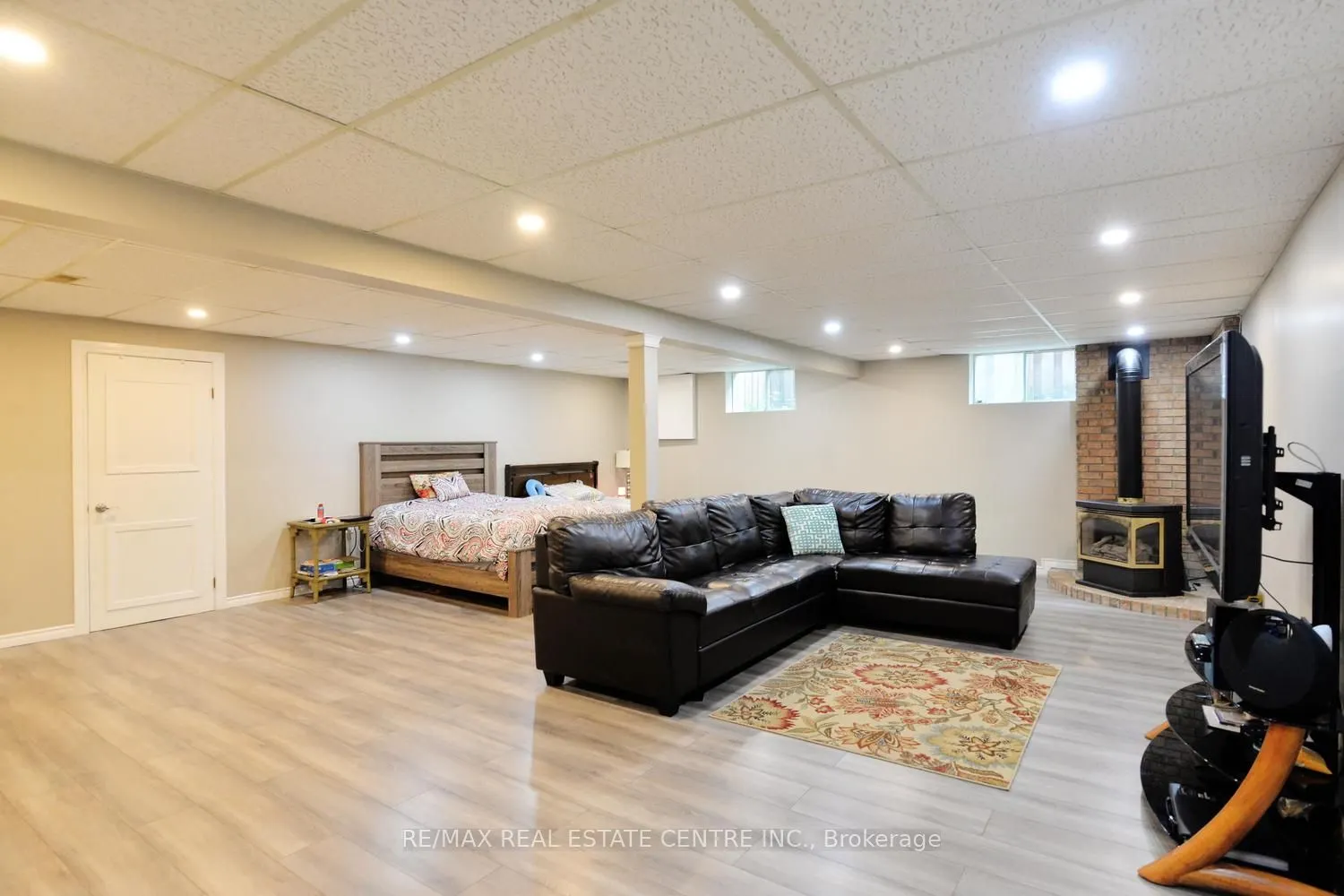43 Regalview Drive