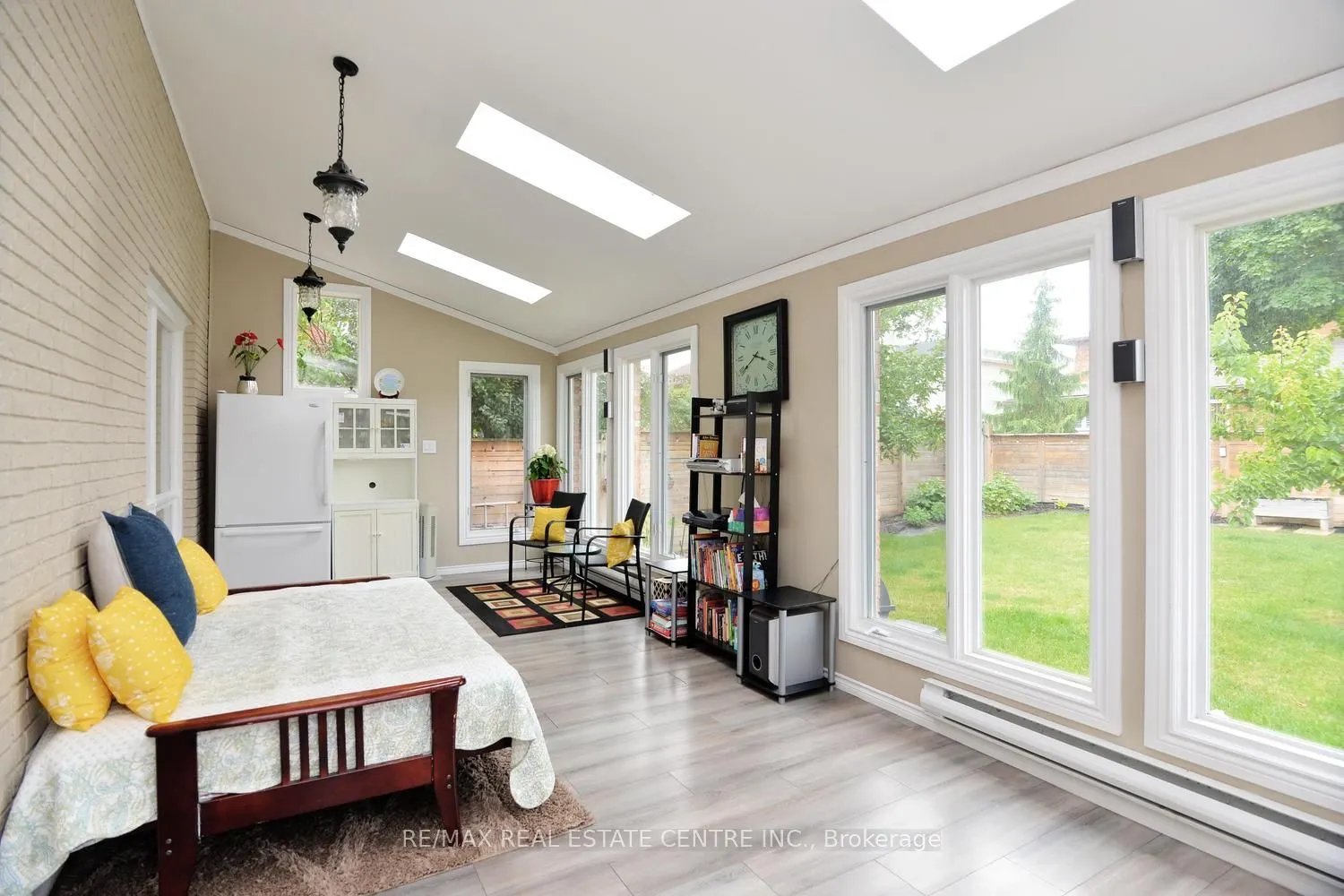 43 Regalview Drive