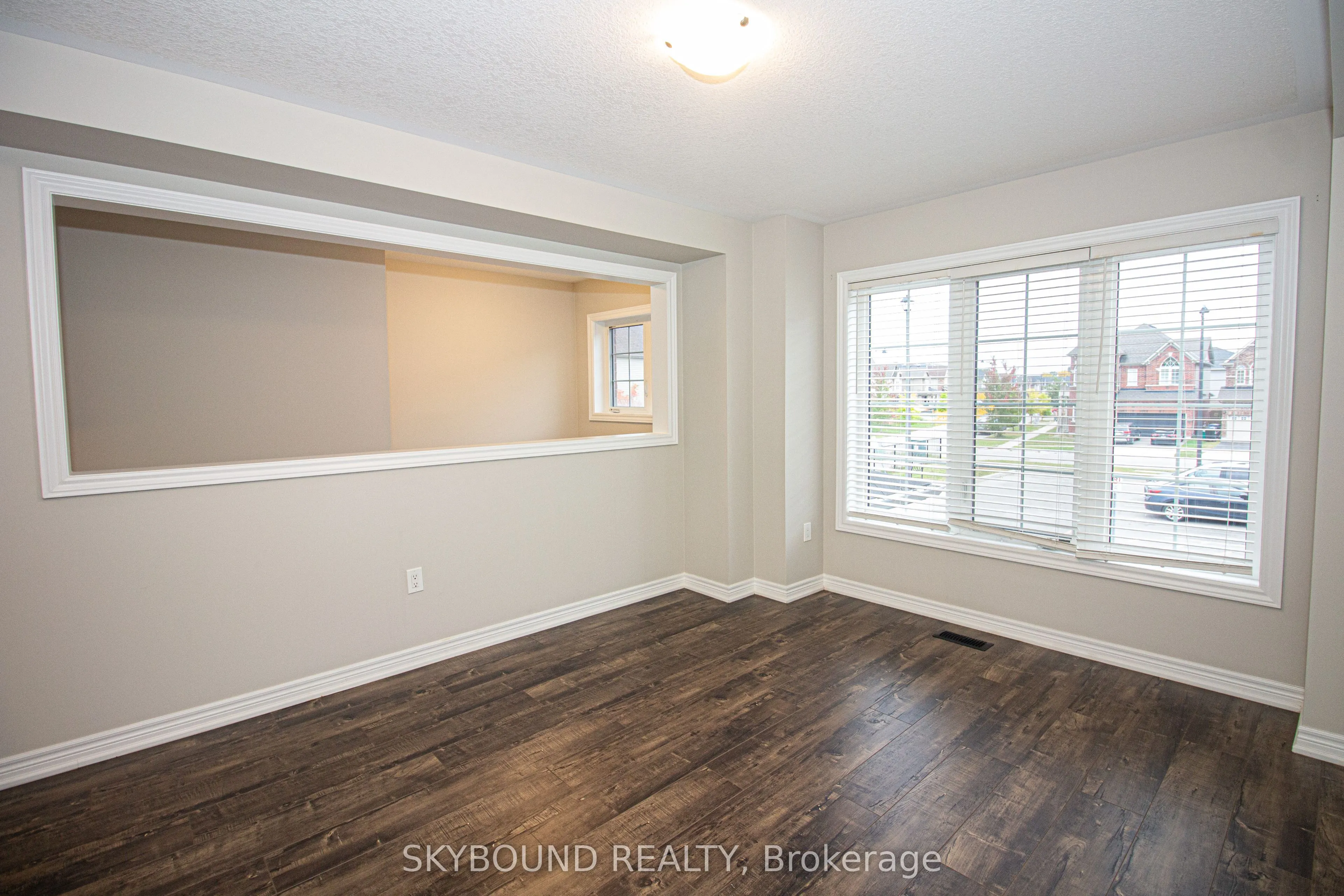 395 Linden Drive #8