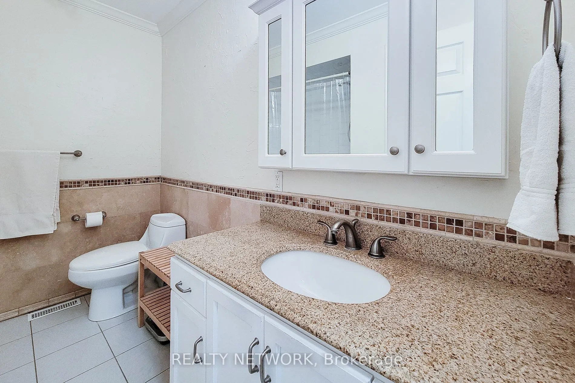 34 Dynasty Avenue #44