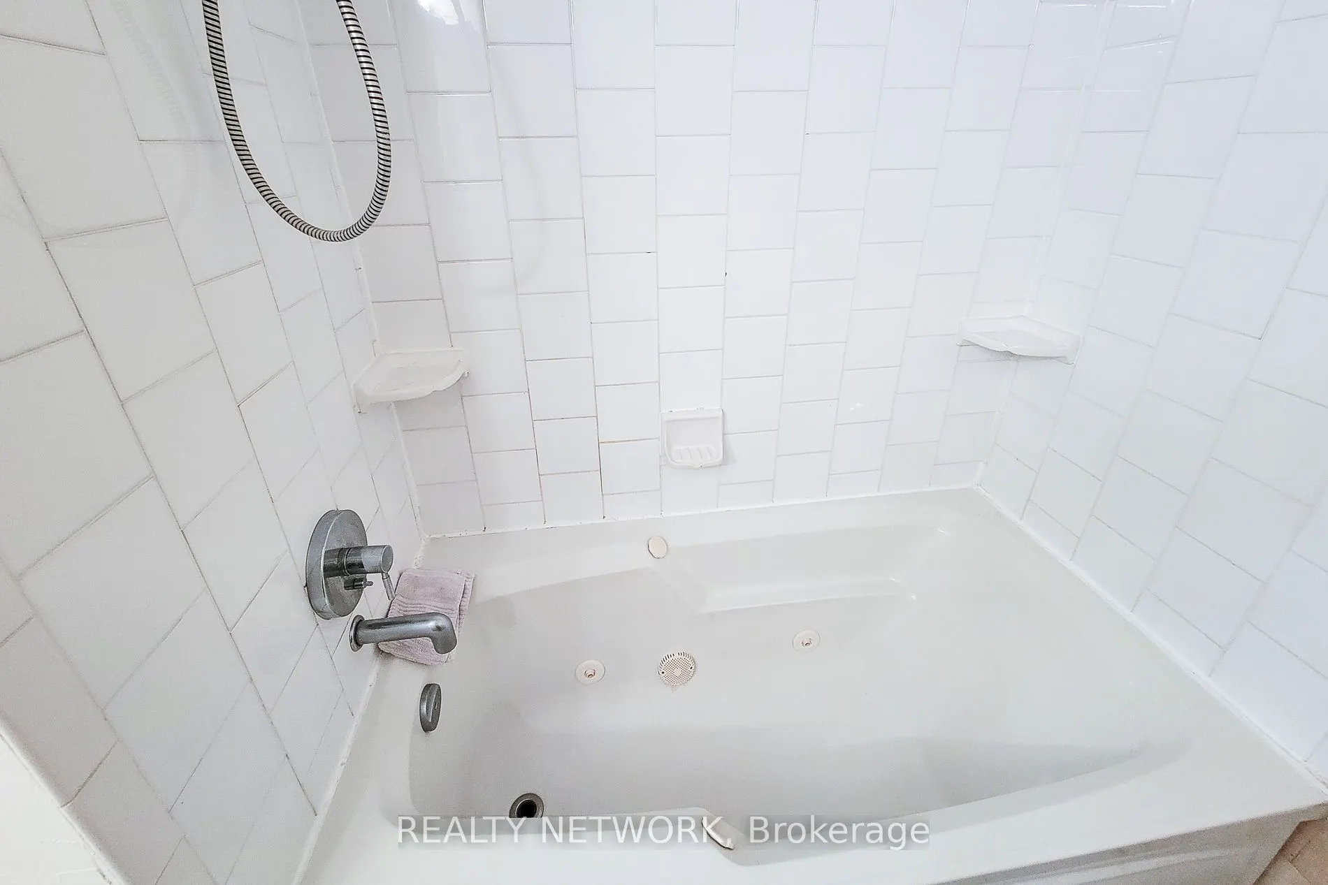 34 Dynasty Avenue #44