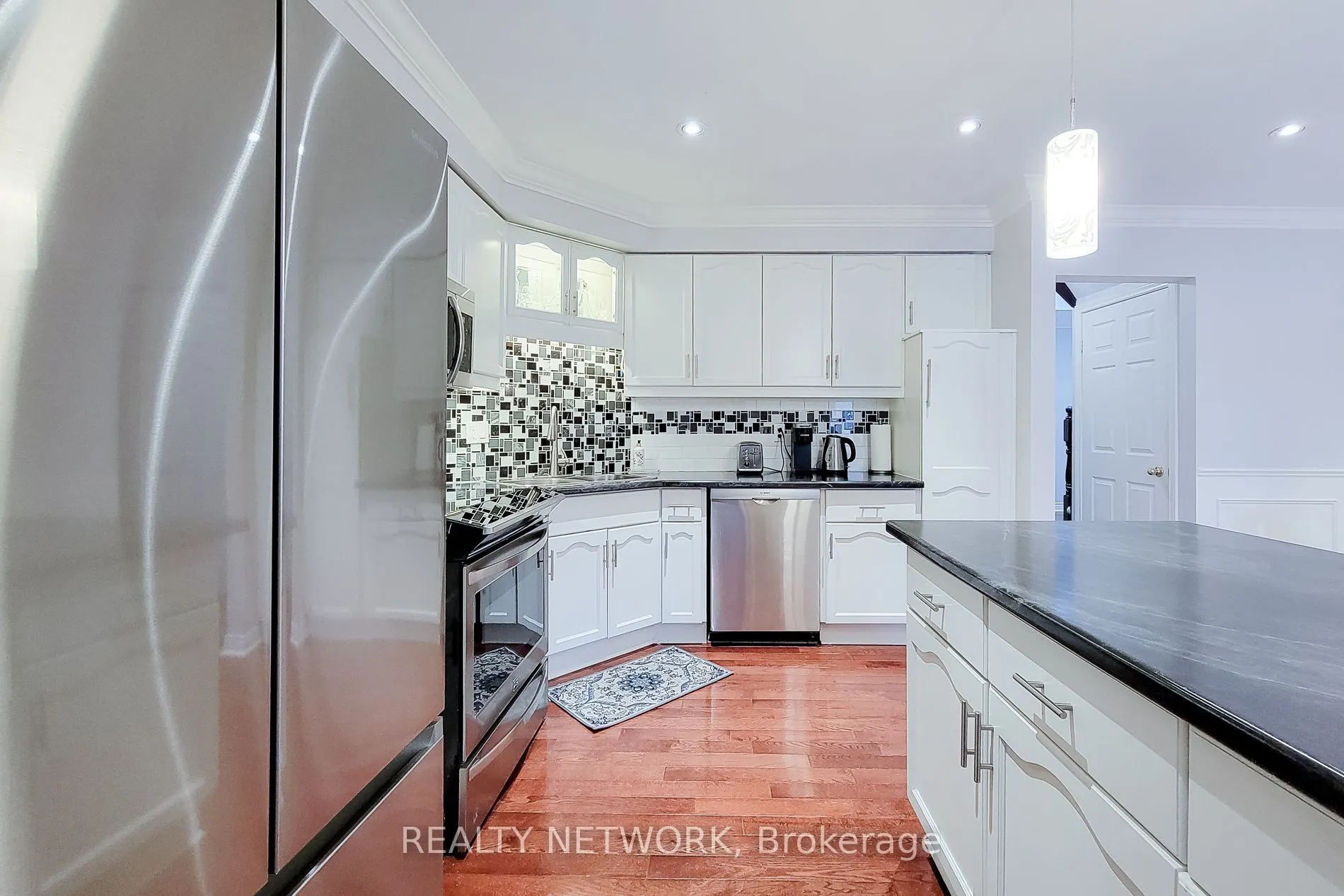 34 Dynasty Avenue #44