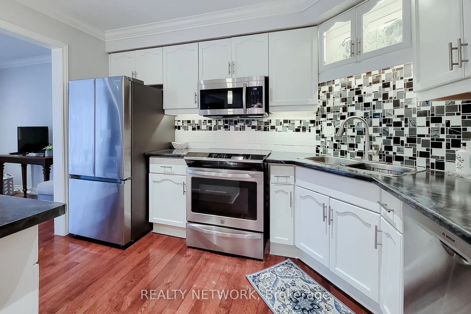 34 Dynasty Avenue #44
