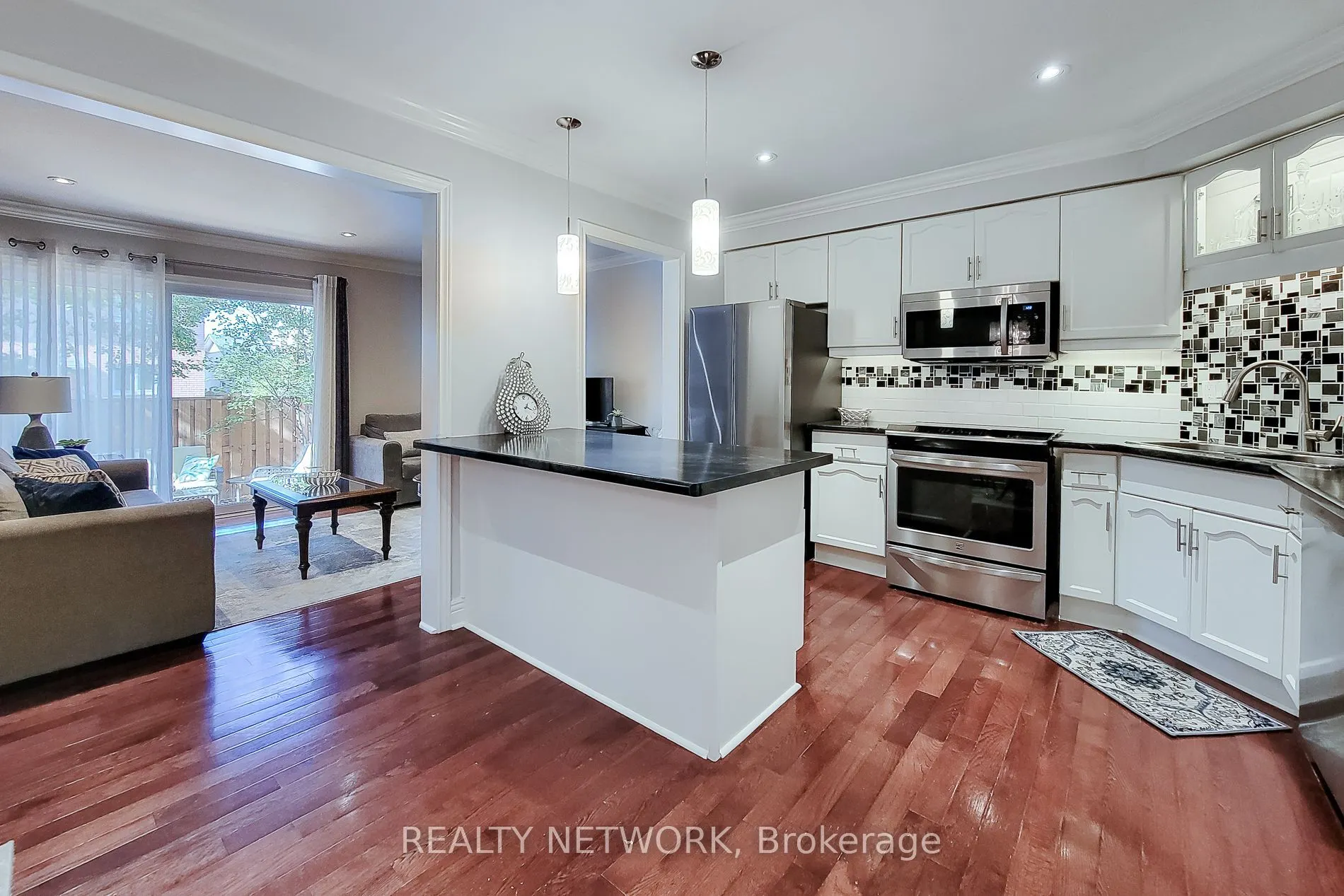 34 Dynasty Avenue #44