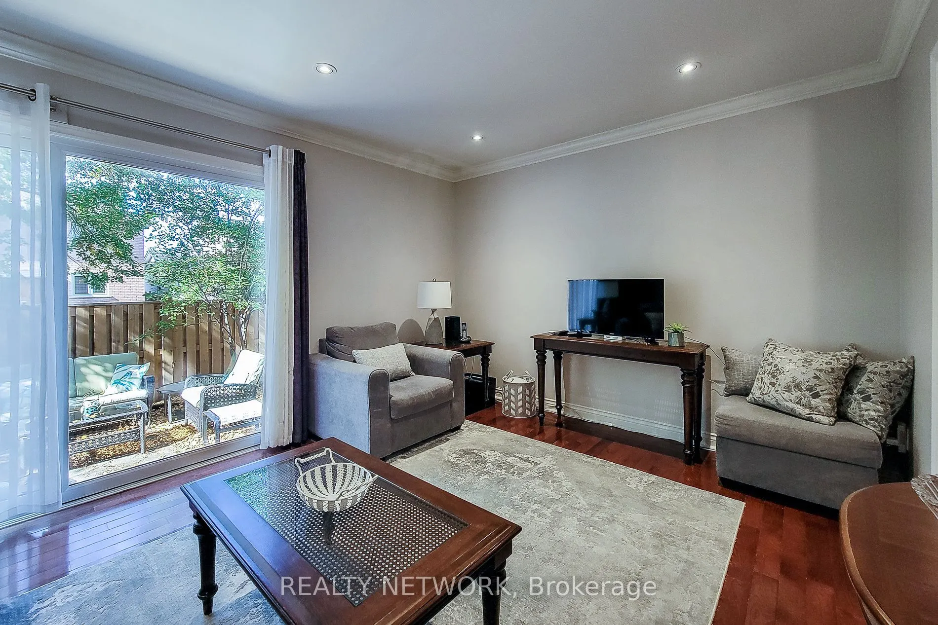 34 Dynasty Avenue #44