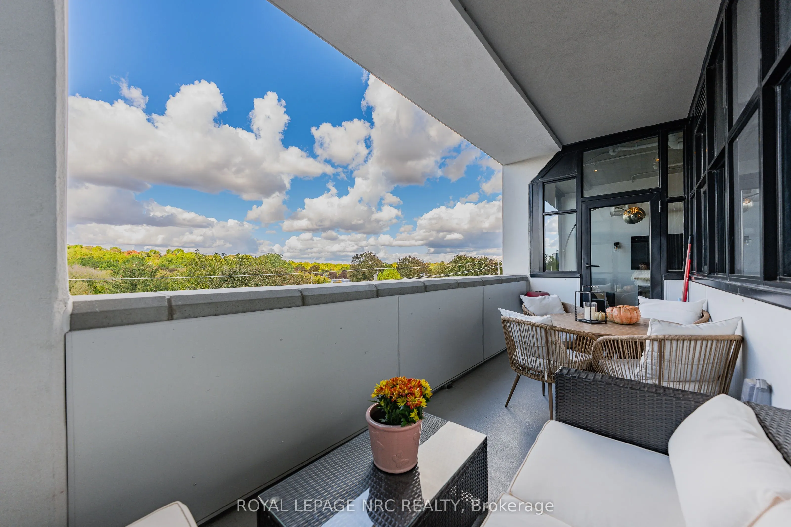 120 Huron Street #418