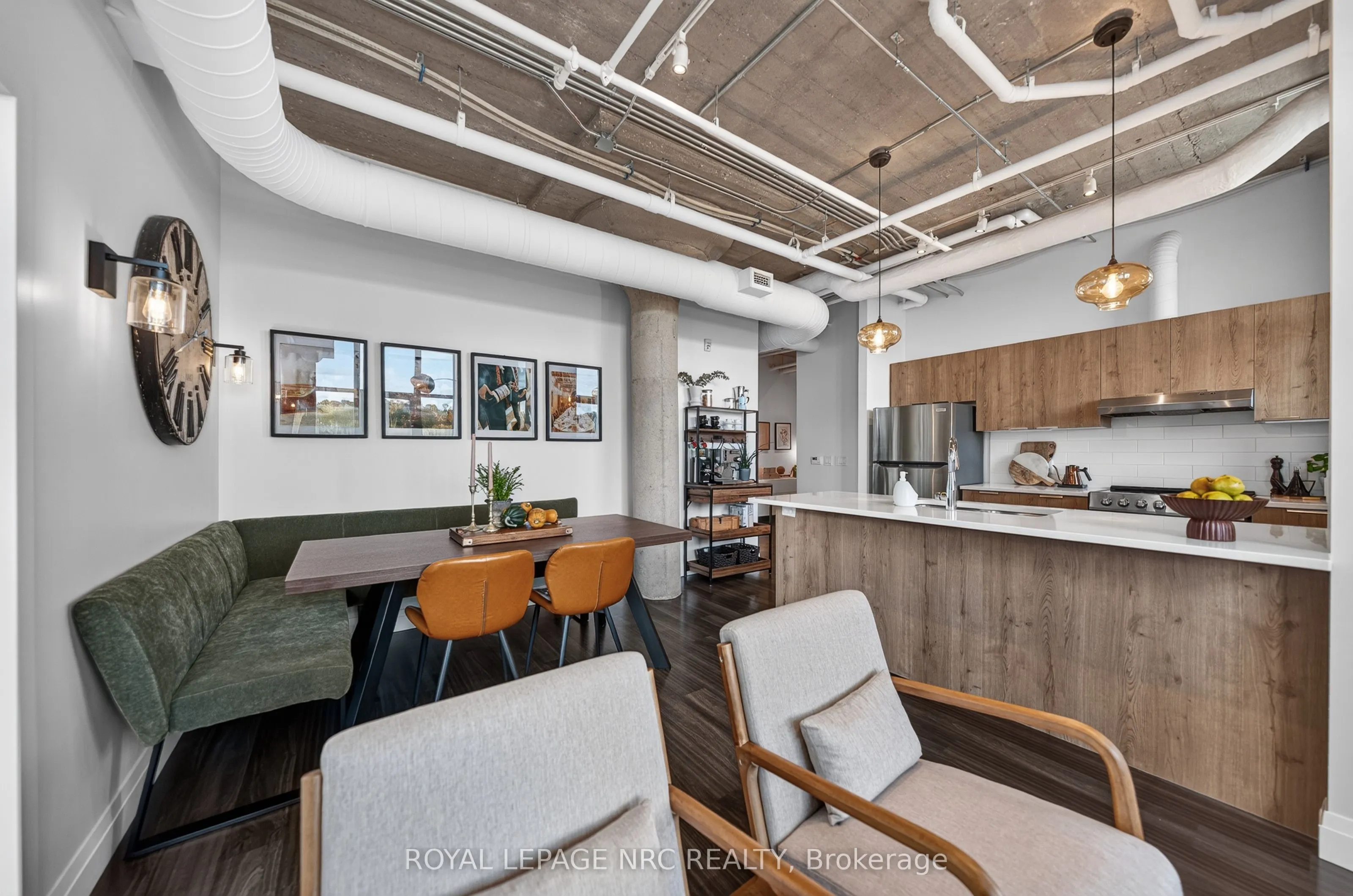 120 Huron Street #418