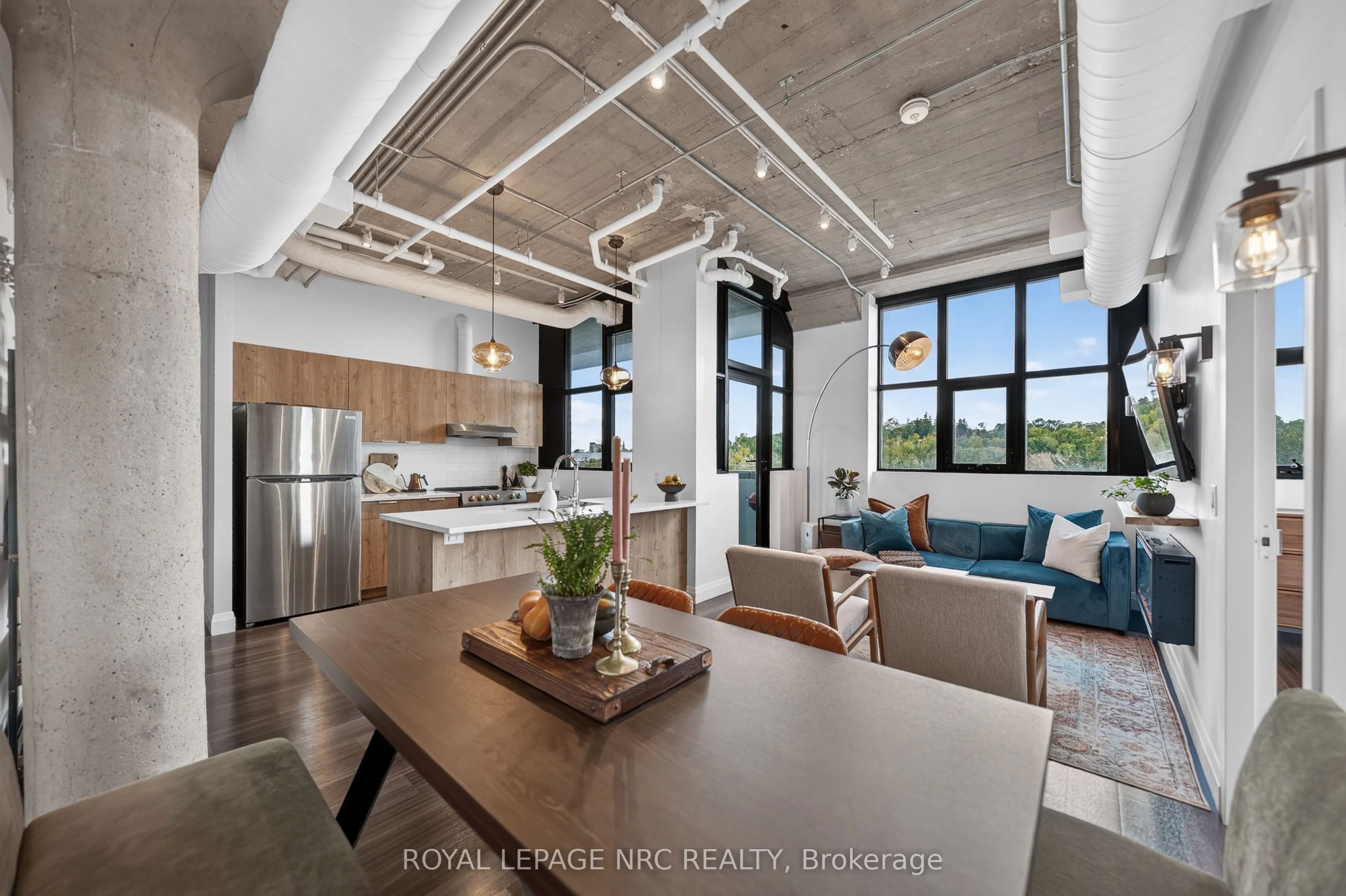 120 Huron Street #418
