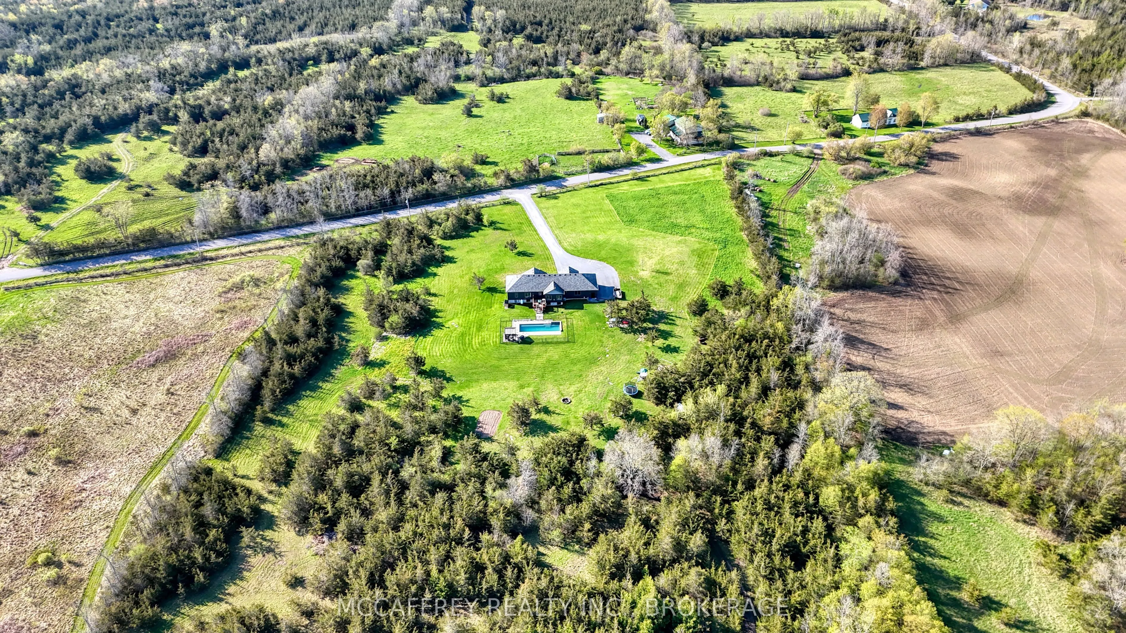 573 Glennelm Road