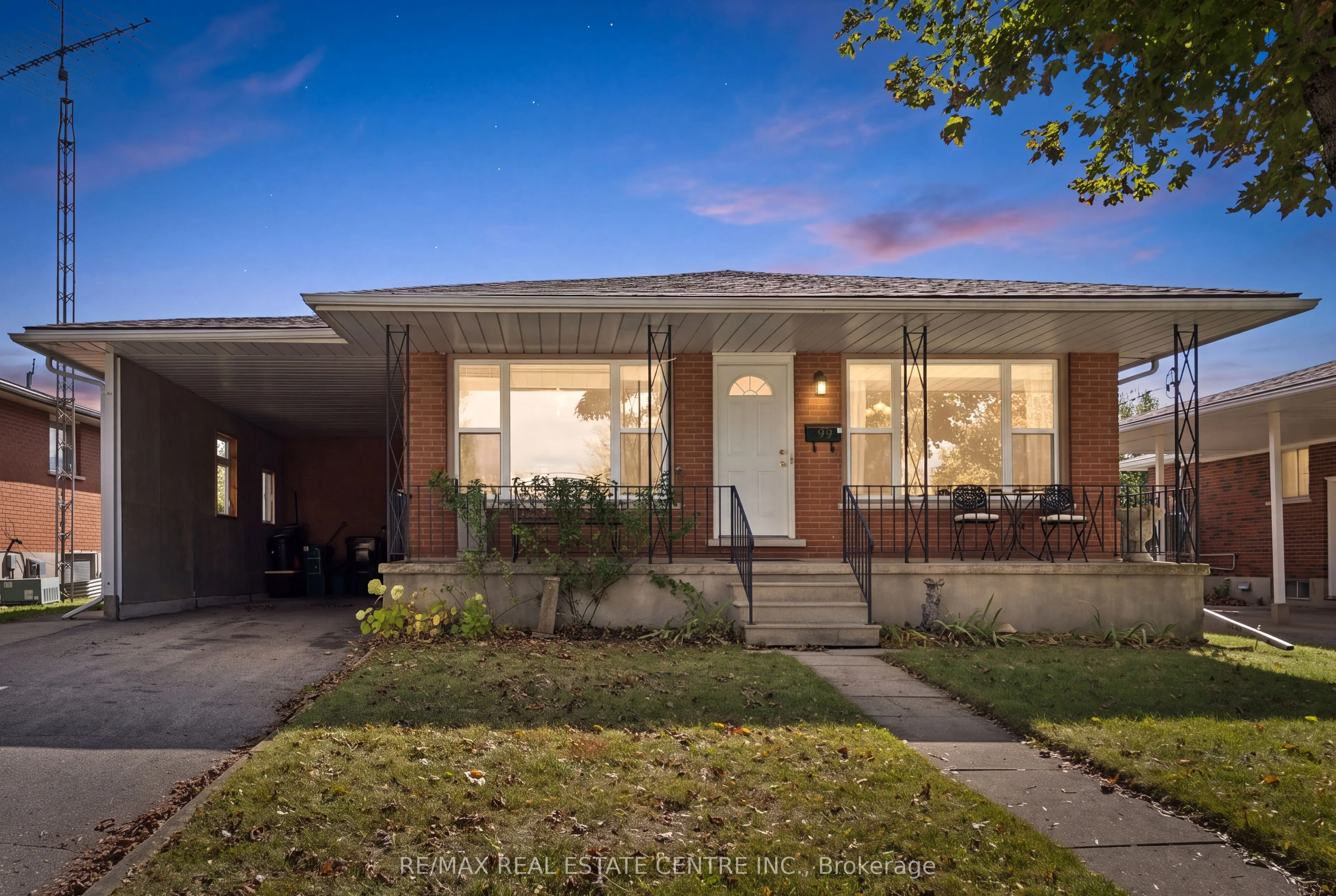 99 Linnwood Avenue