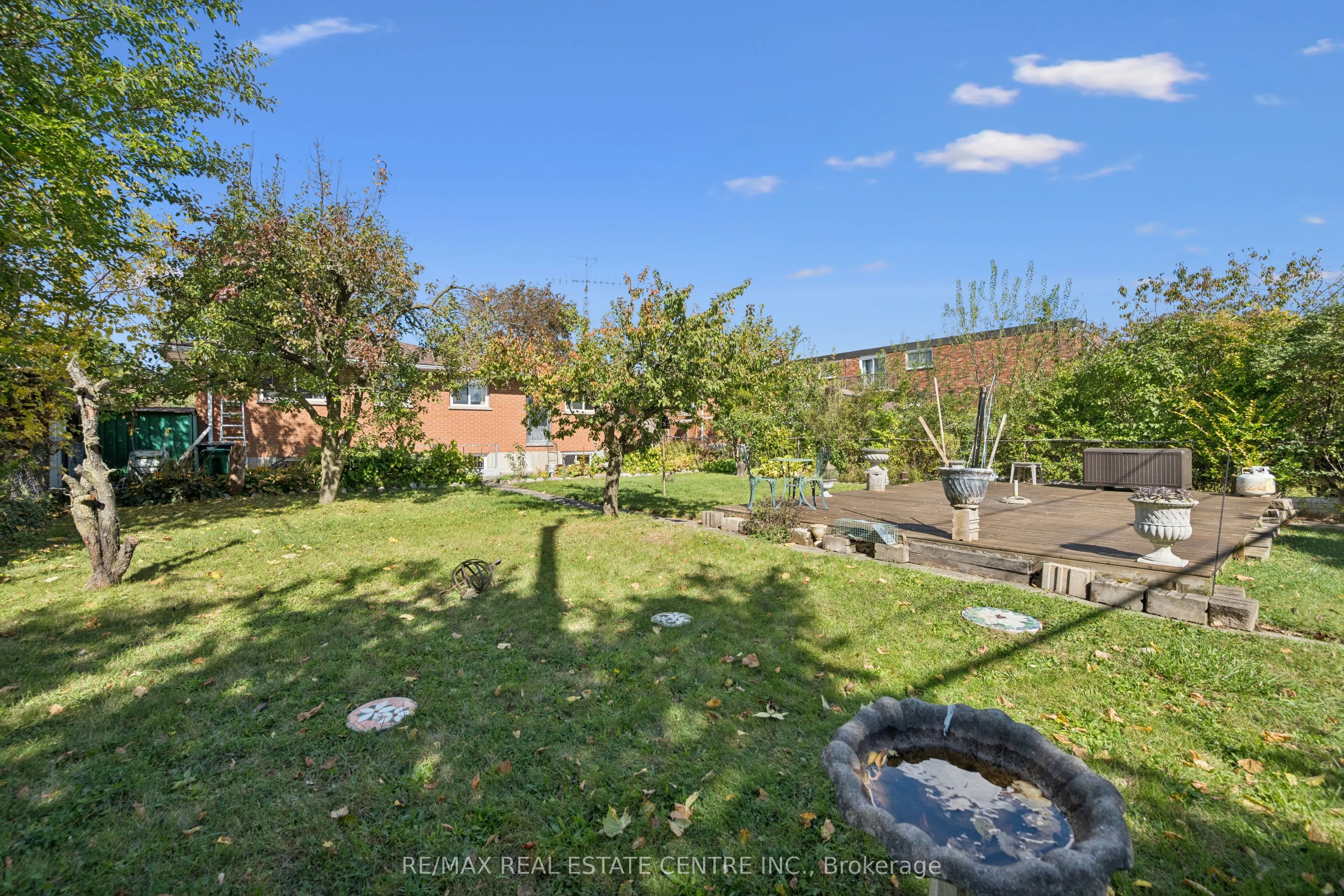 99 Linnwood Avenue