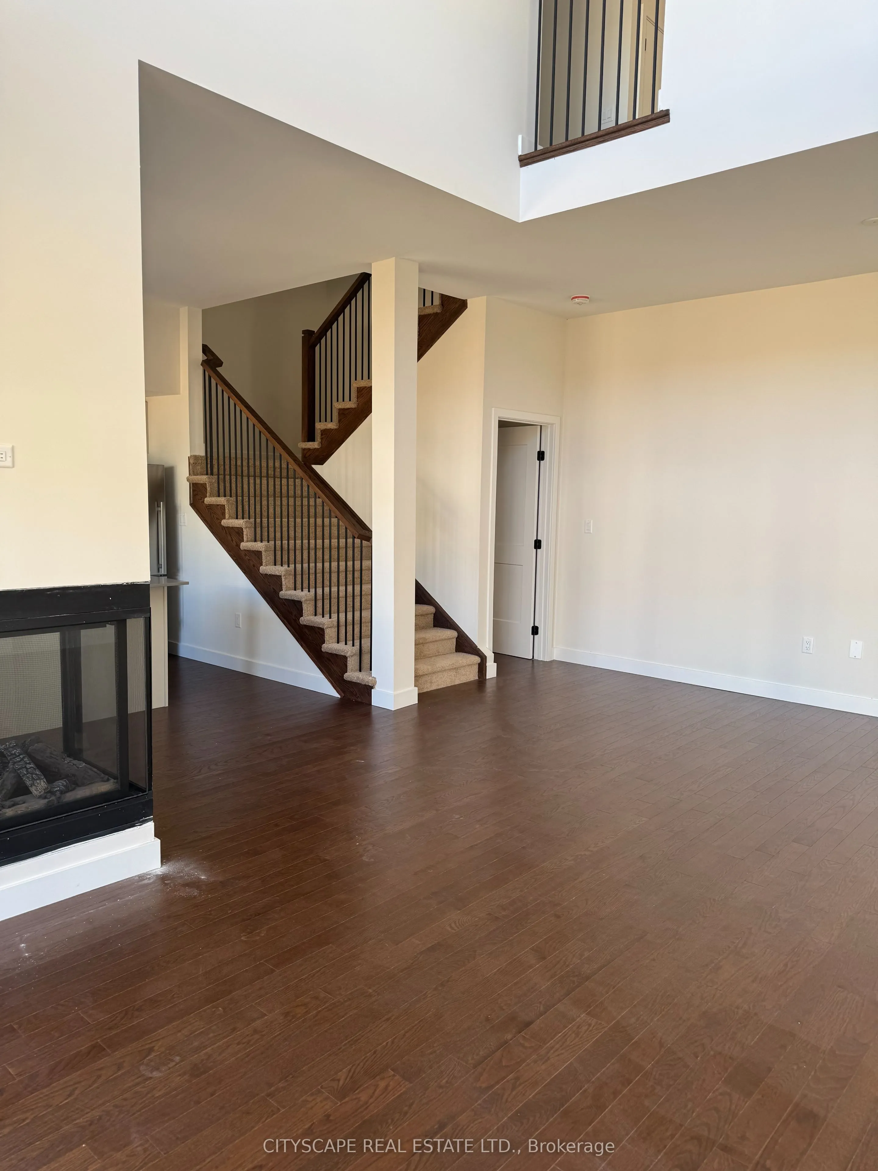 190 Stoneleigh Drive