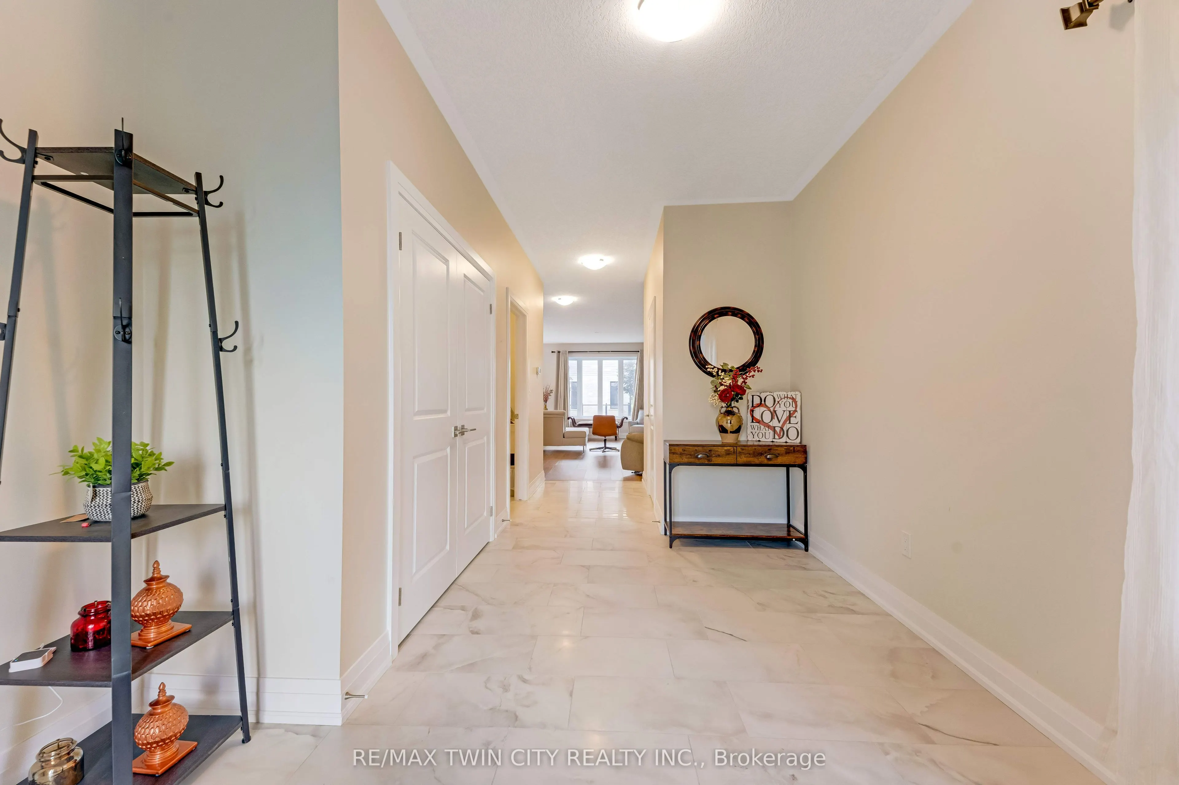 31 Jacob Detweiller Drive