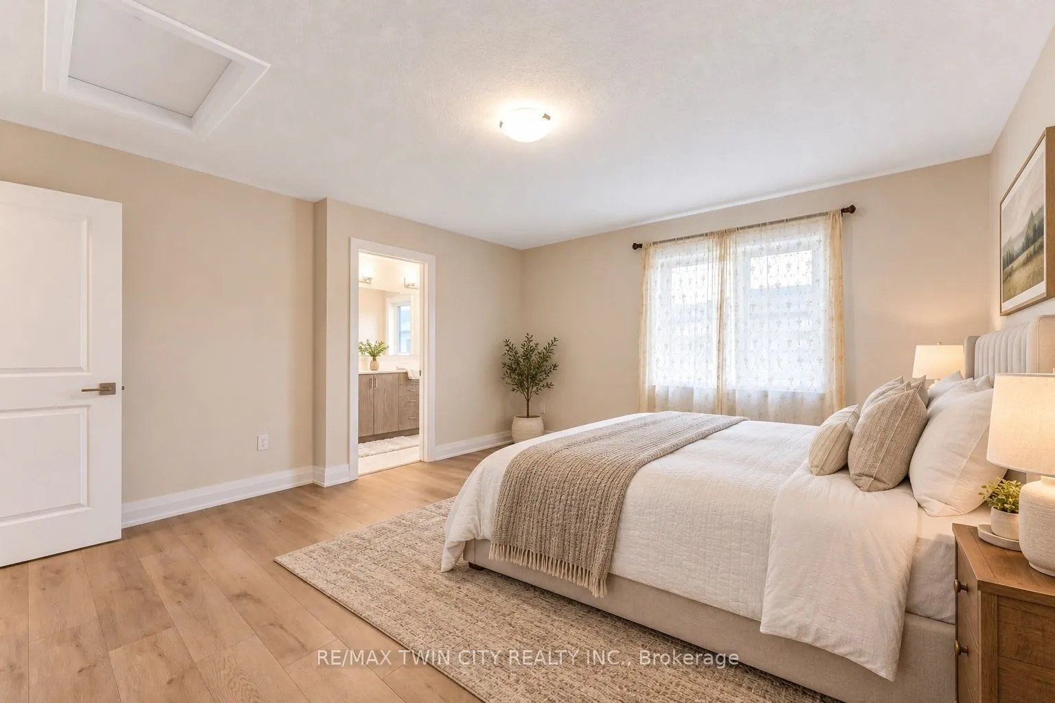 31 Jacob Detweiller Drive