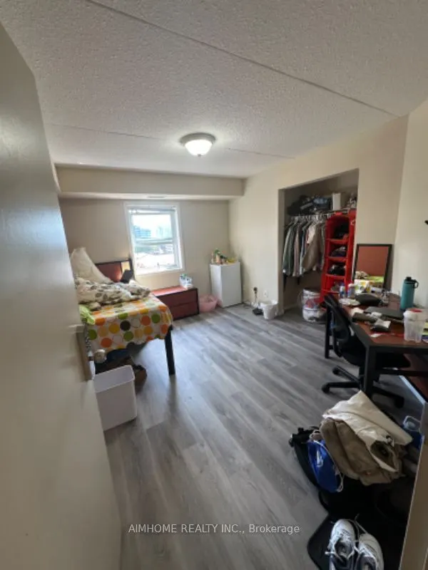 261 Lester Street #403