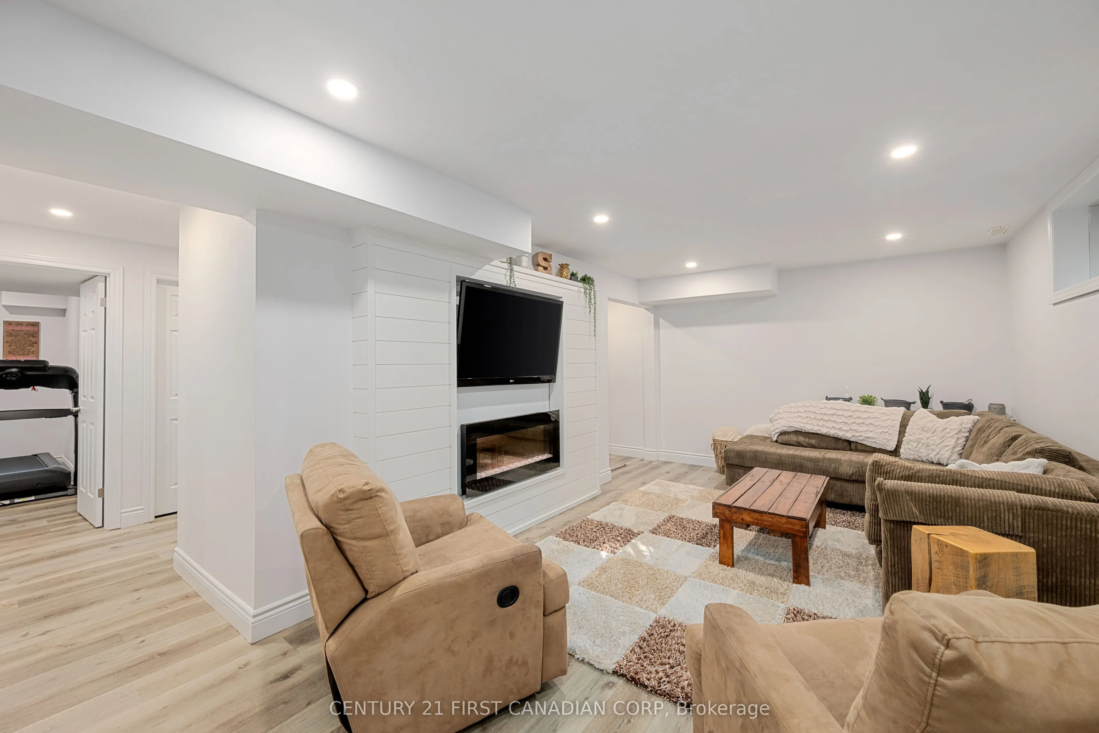 101 Duchess Avenue