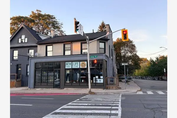 428 King Street W