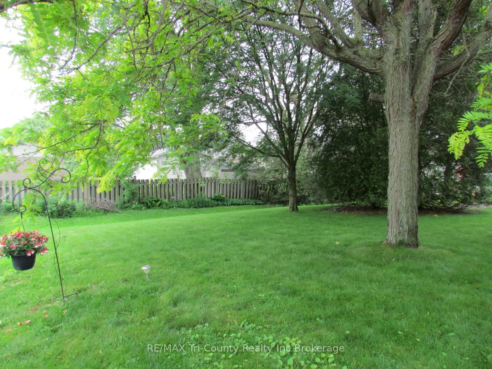 29 Beckett Boulevard