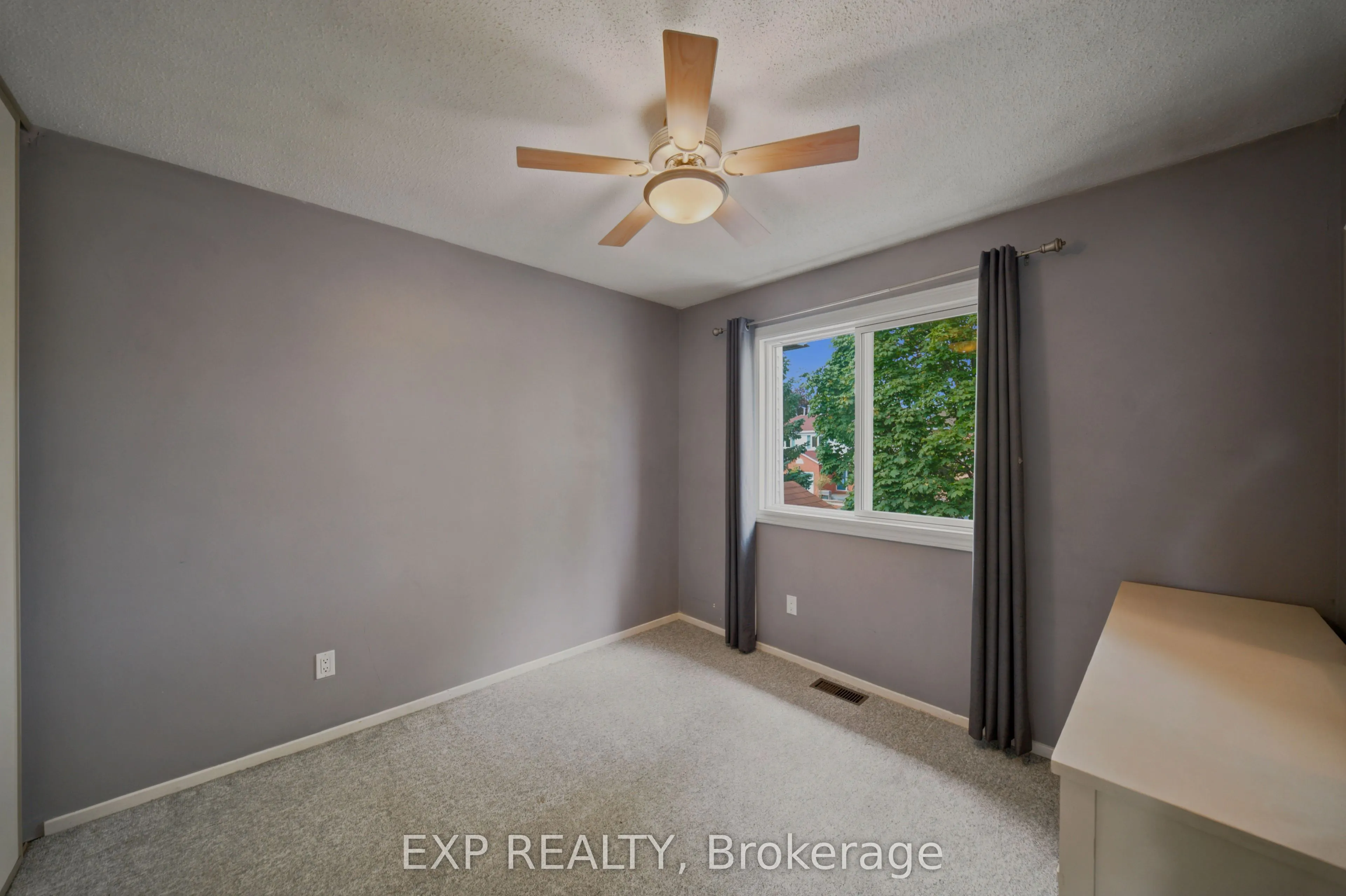 574 Latour Crescent