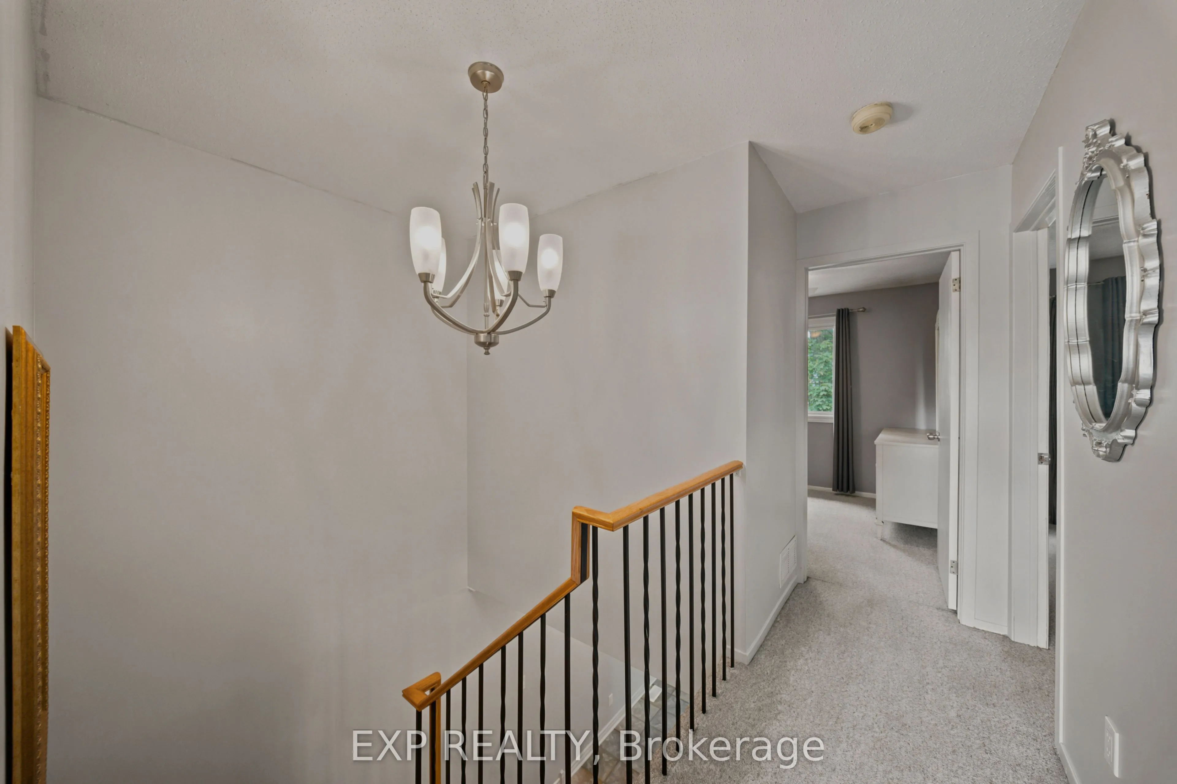 574 Latour Crescent