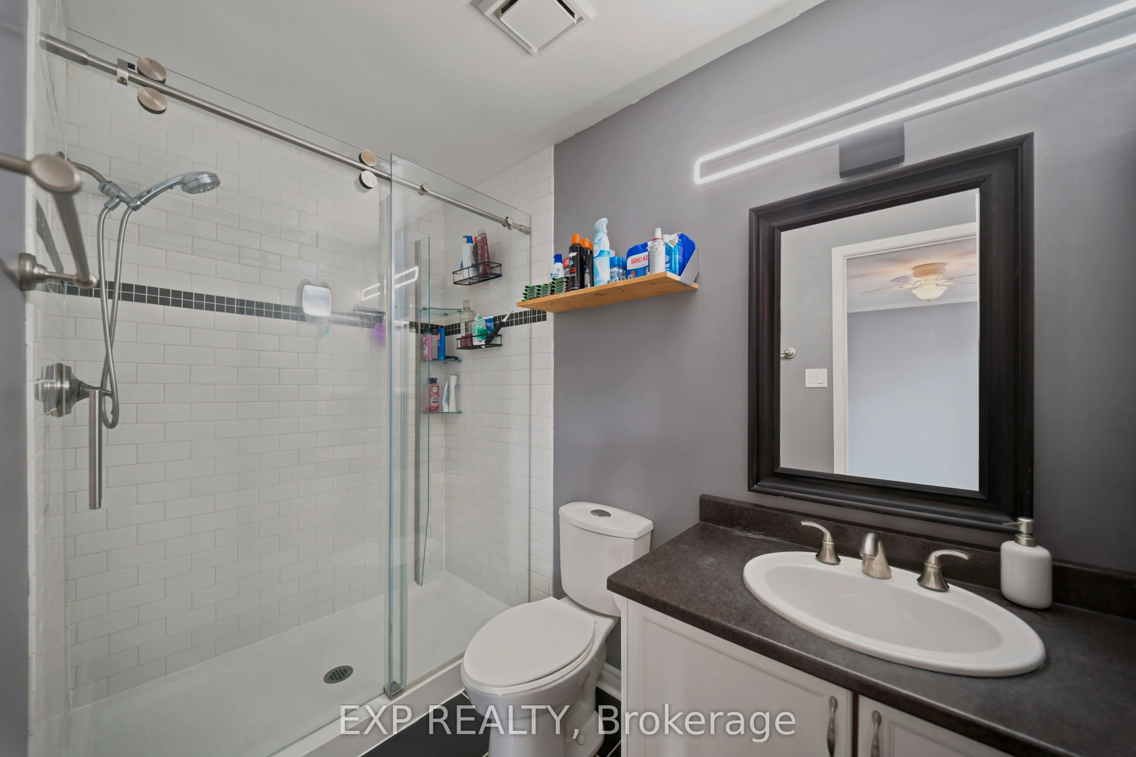 574 Latour Crescent