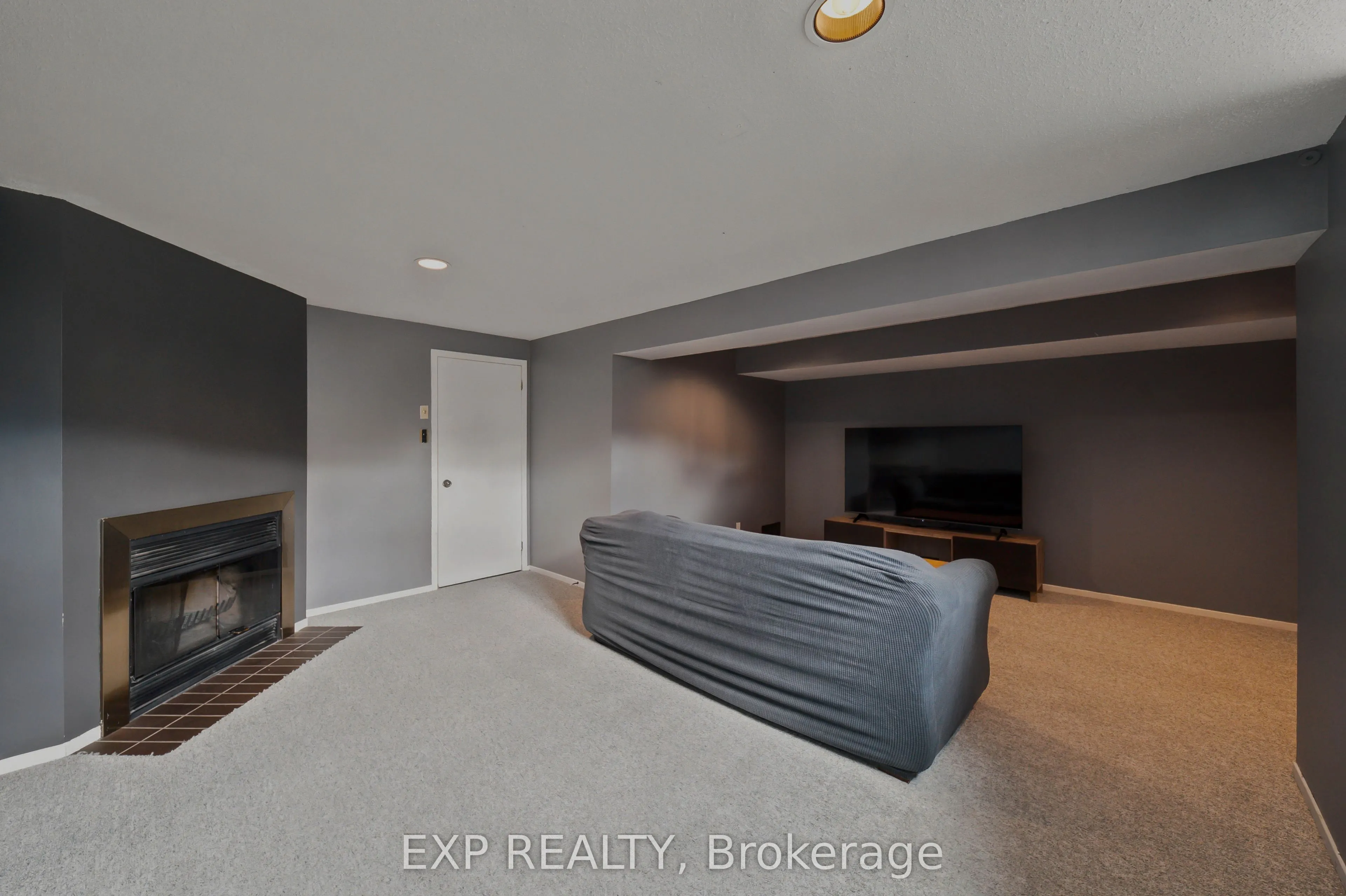 574 Latour Crescent