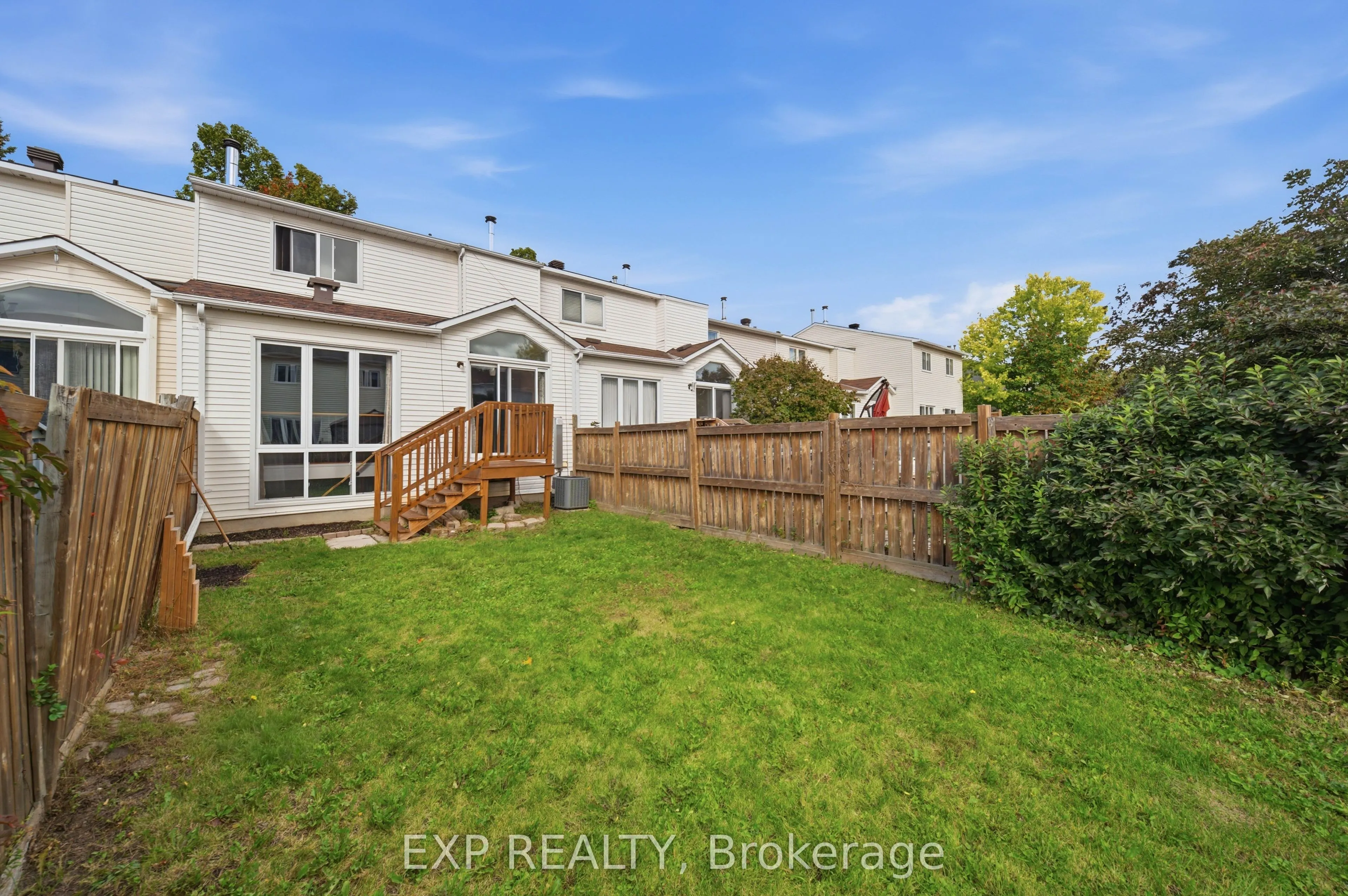 574 Latour Crescent