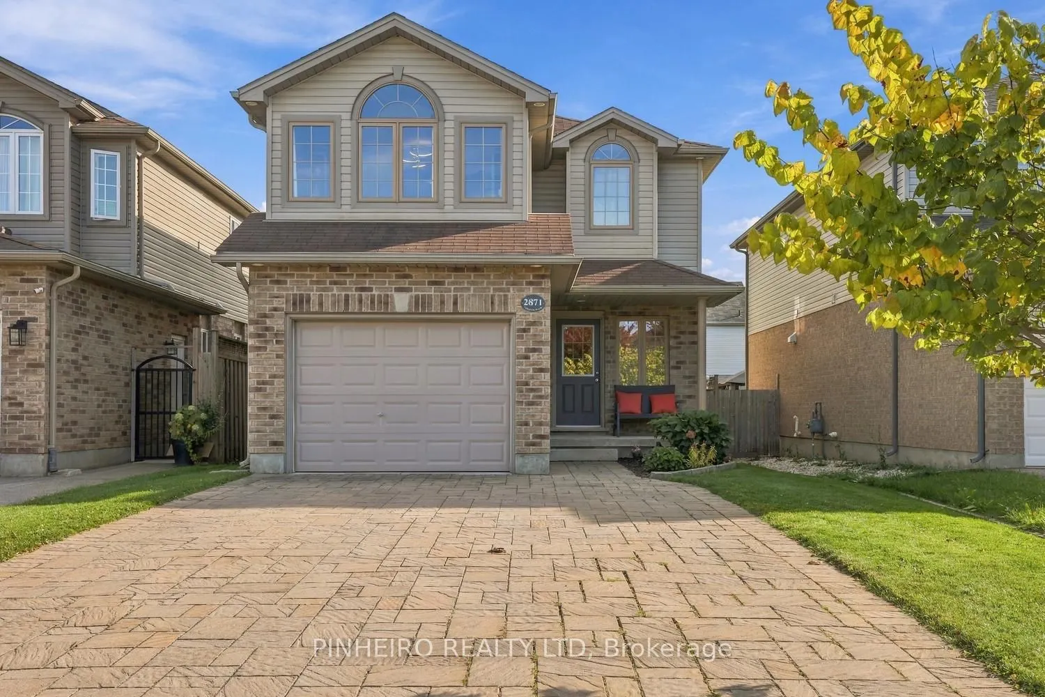 2871 Lemieux Walk