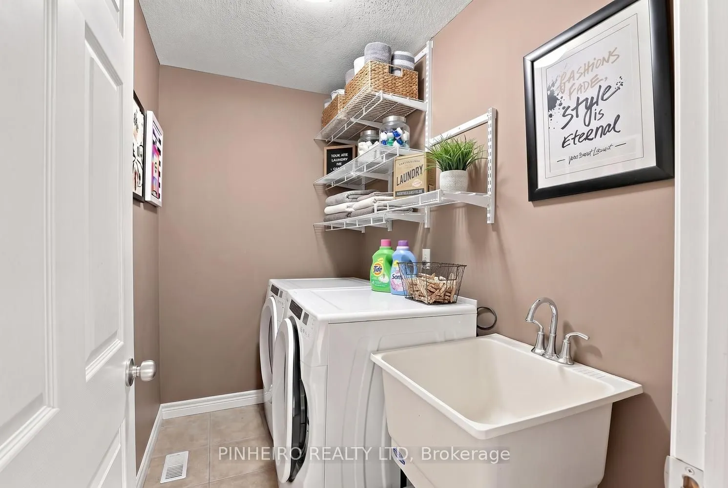 2871 Lemieux Walk
