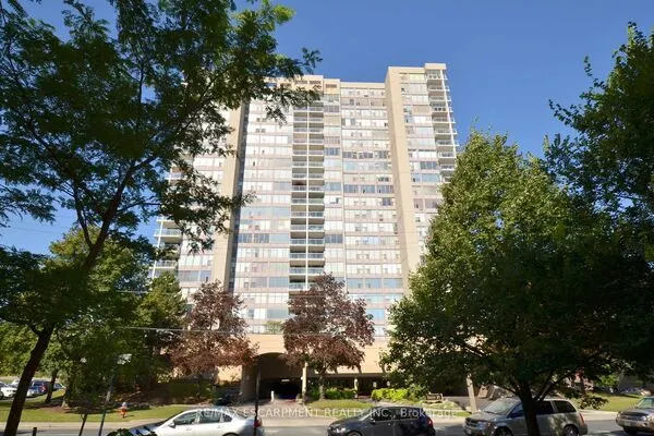 75 QUEEN Street N #1203