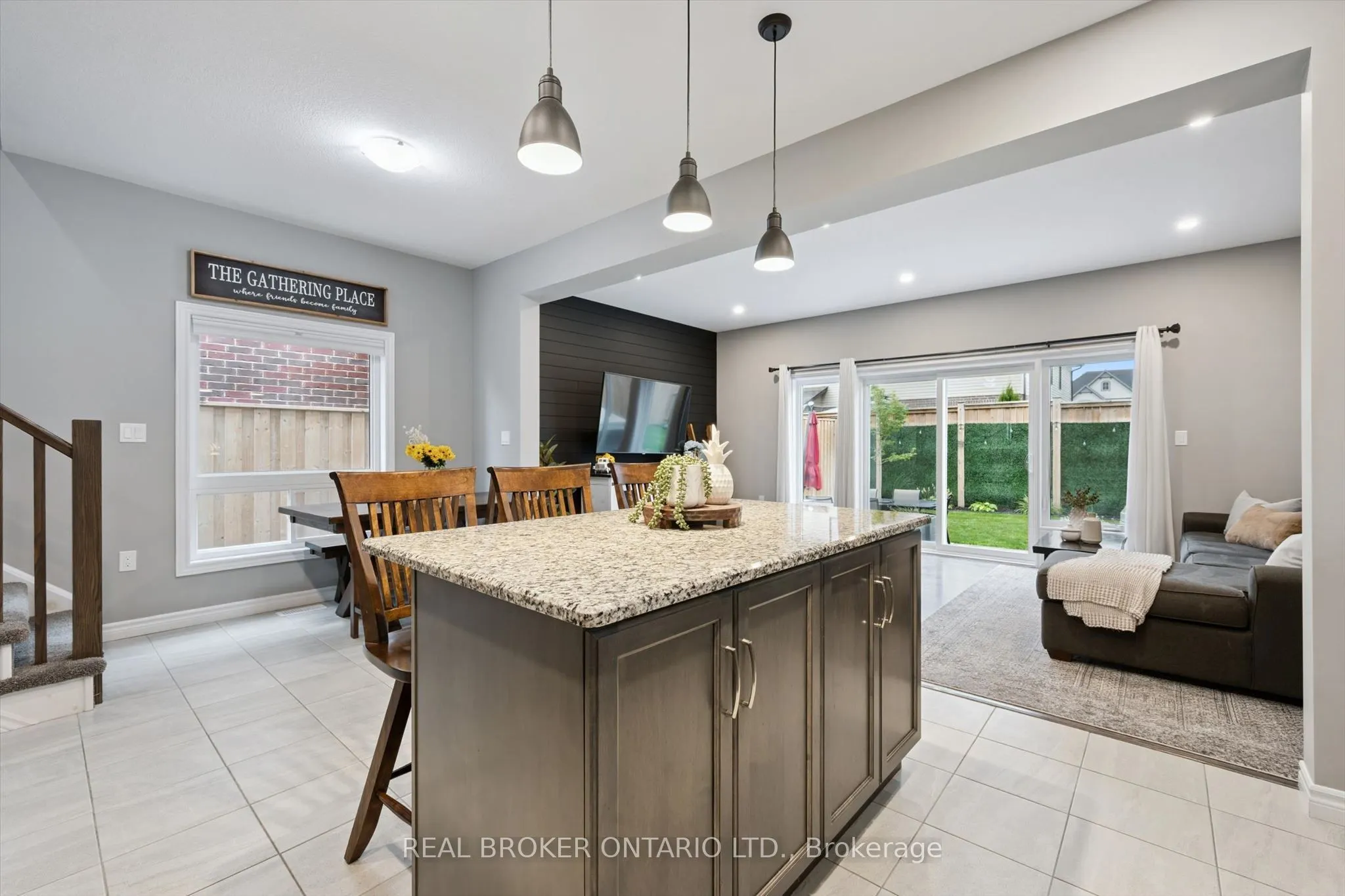 65 Miranda Path