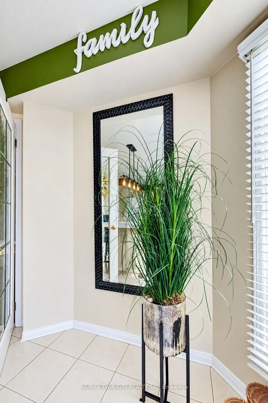 11 Peregrine Crescent