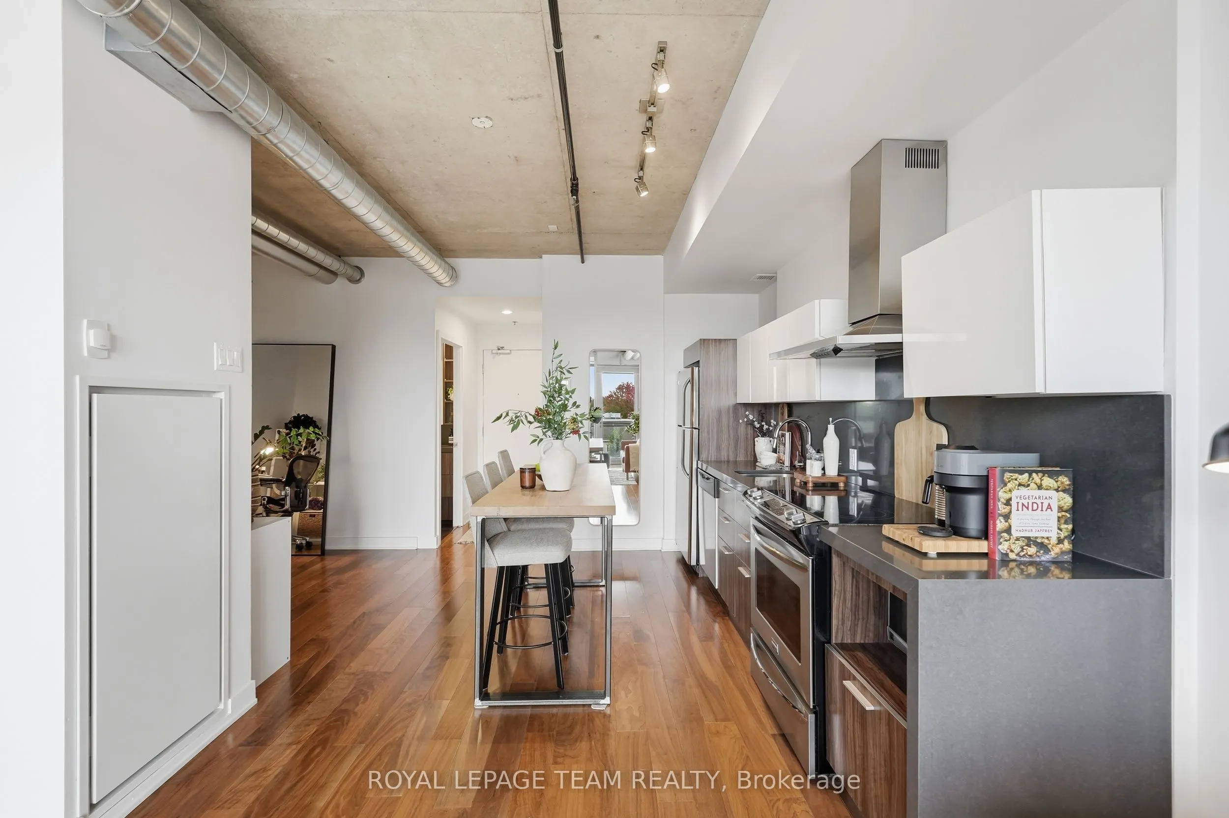 360 Mcleod Street #504