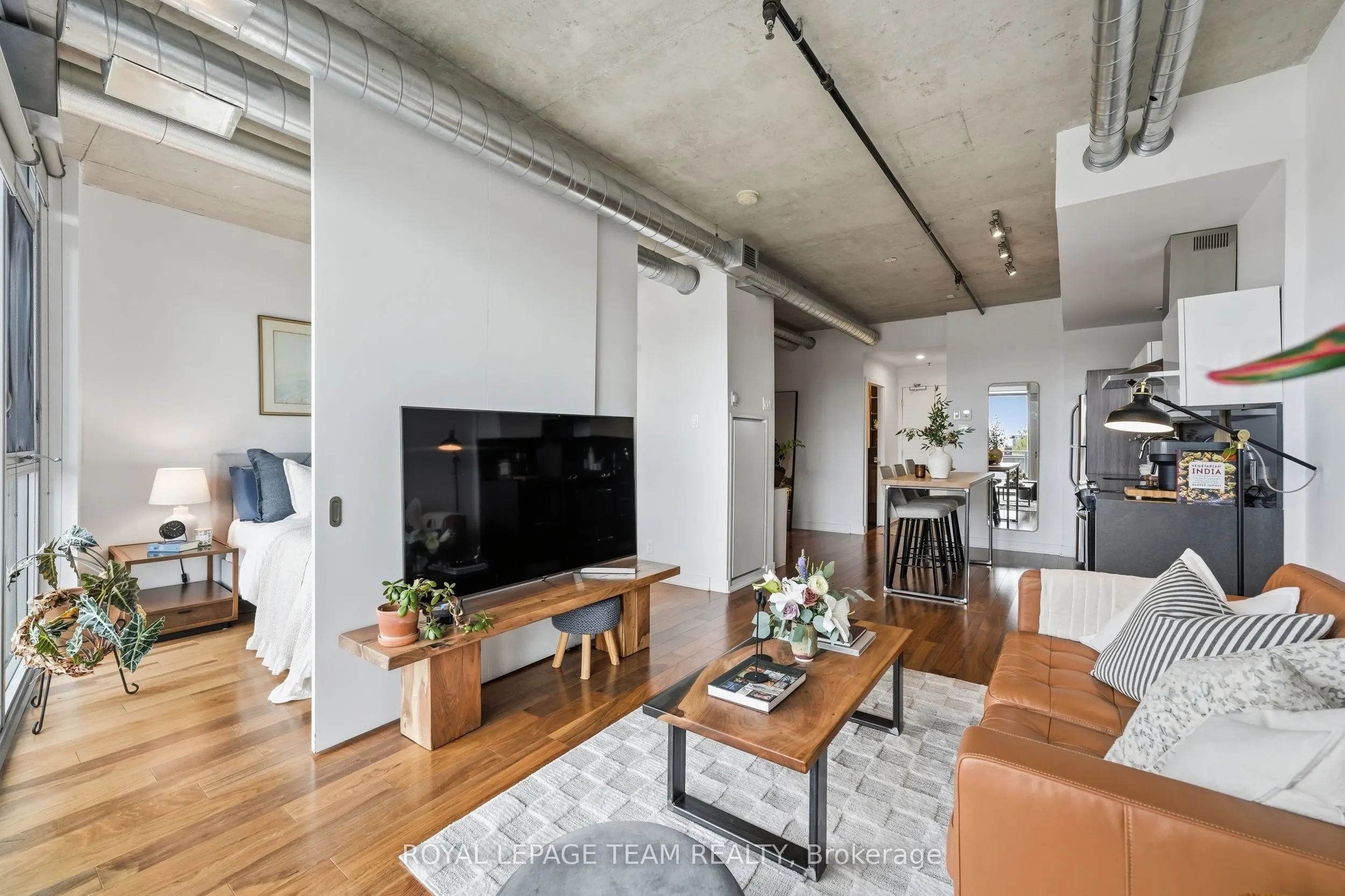 360 Mcleod Street #504