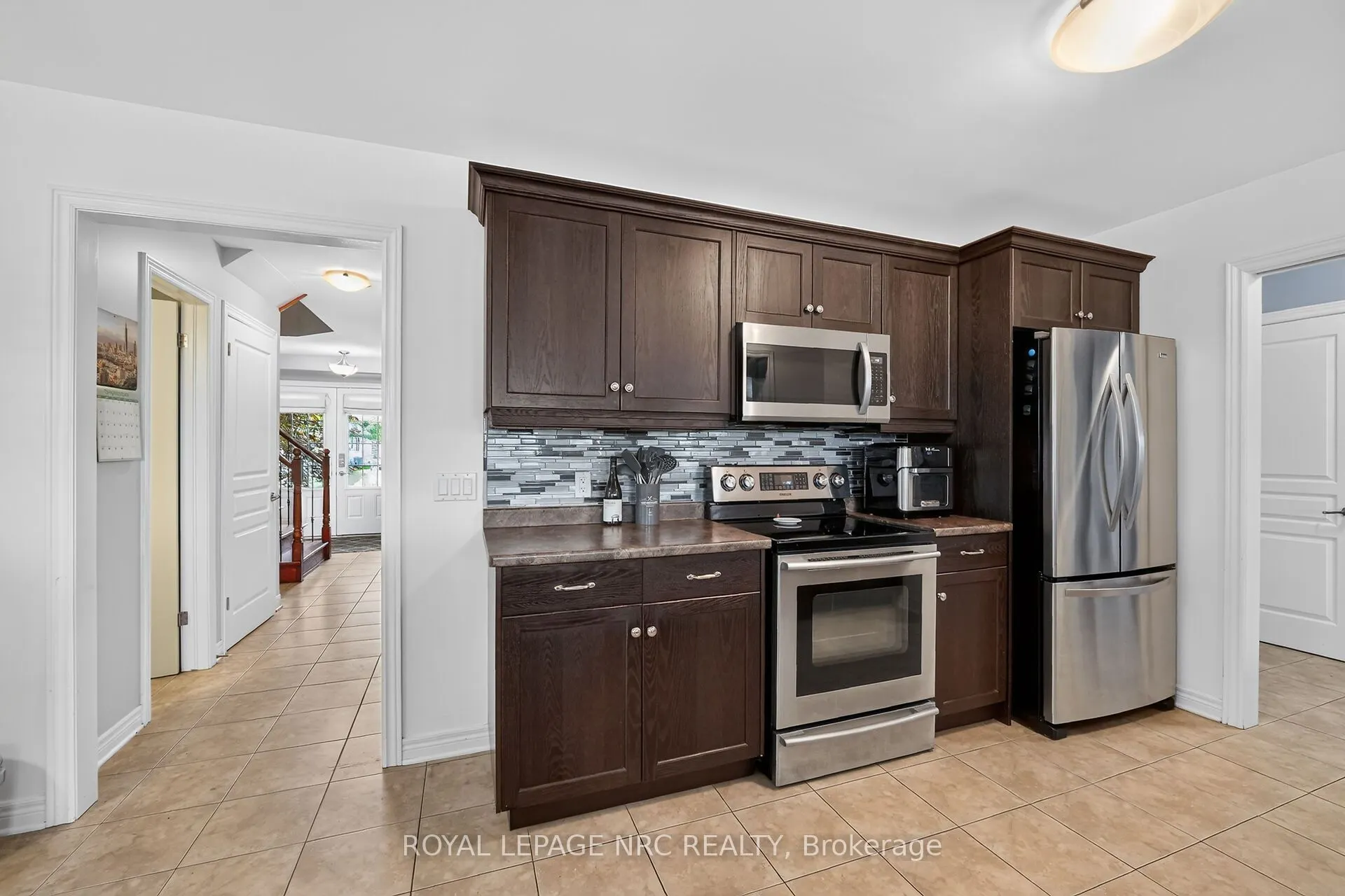 255 Empress Avenue
