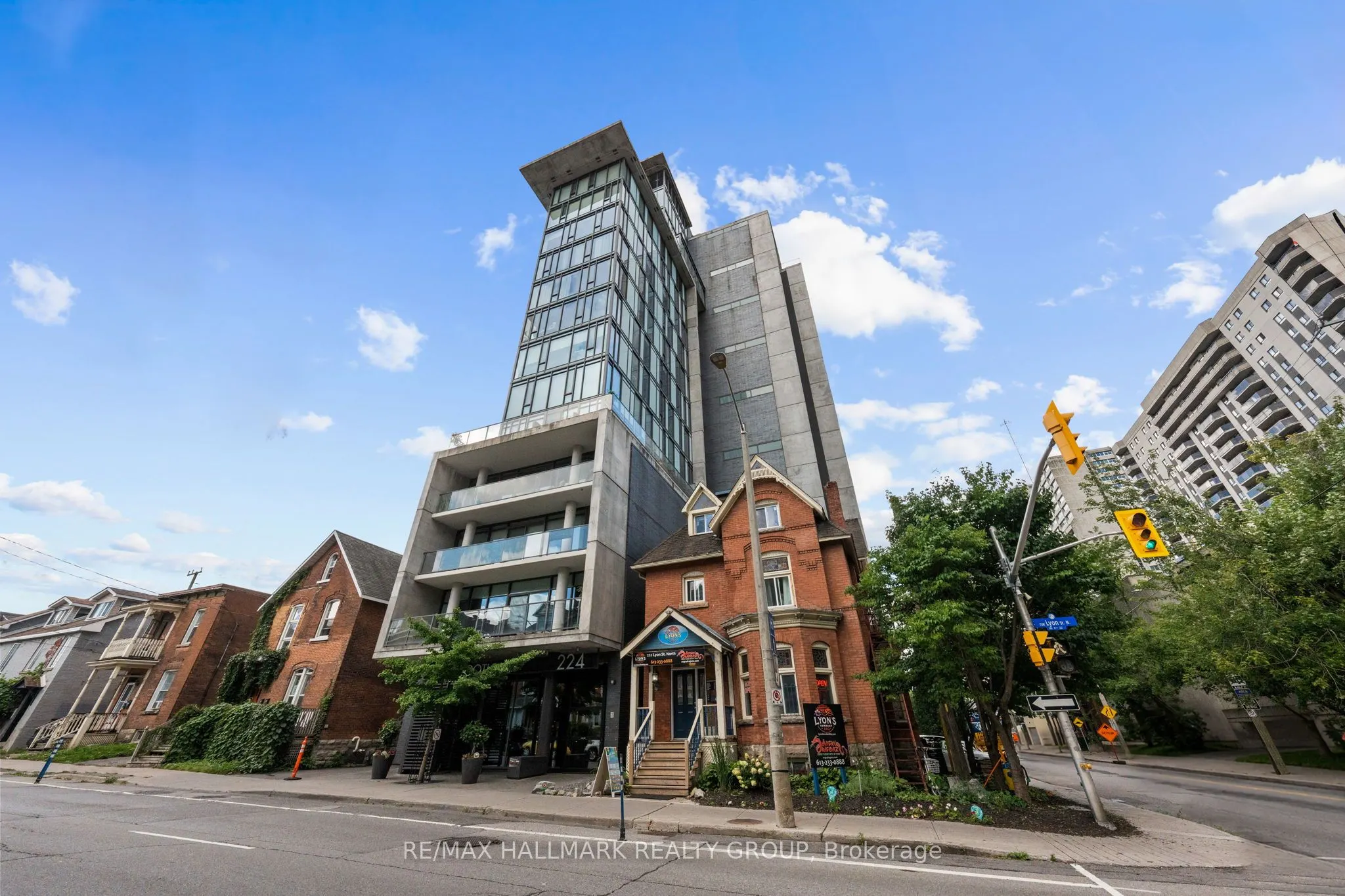 224 Lyon Street N Street #1001