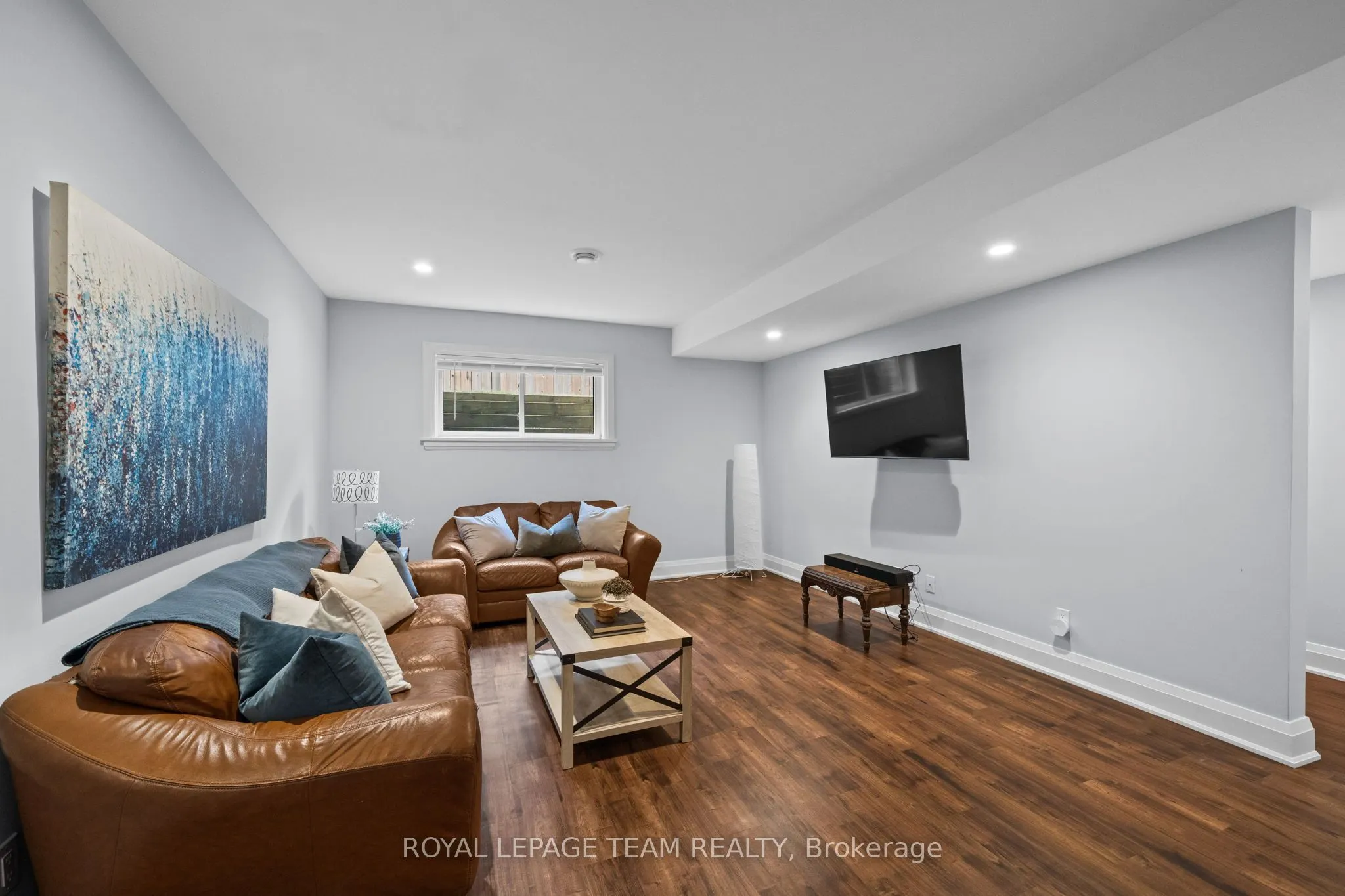 77 Juanita Avenue