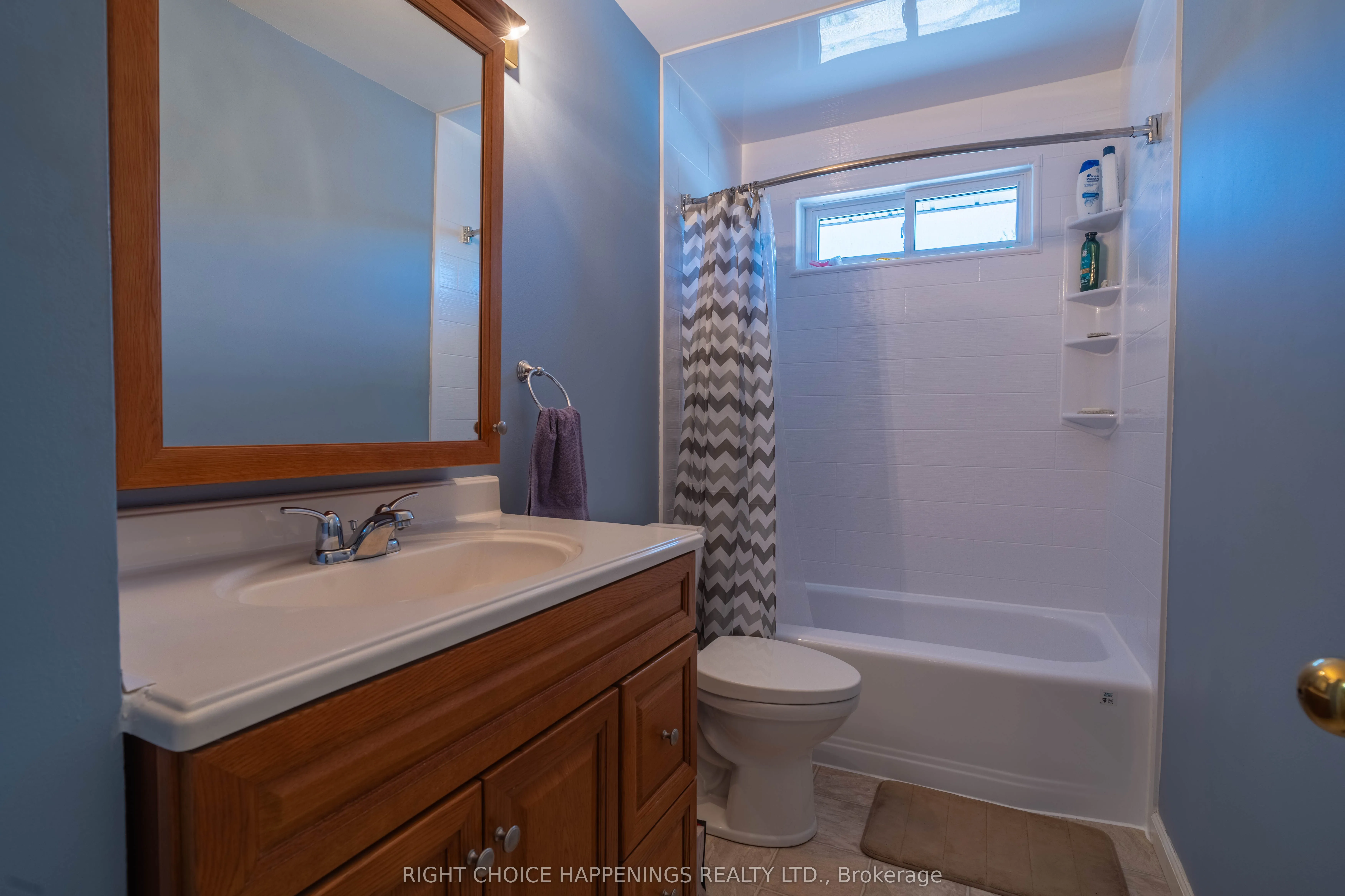 10 Newleaf Crescent