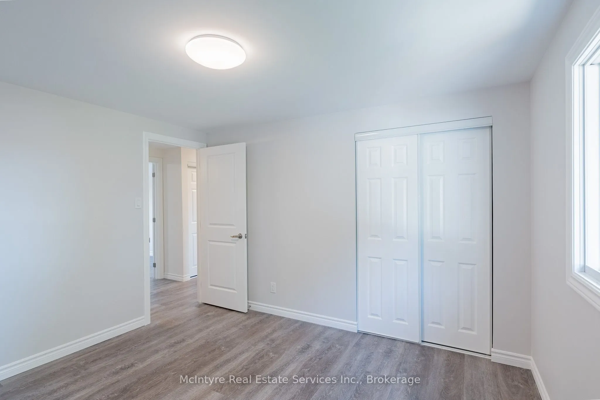 537B Barwick Crescent
