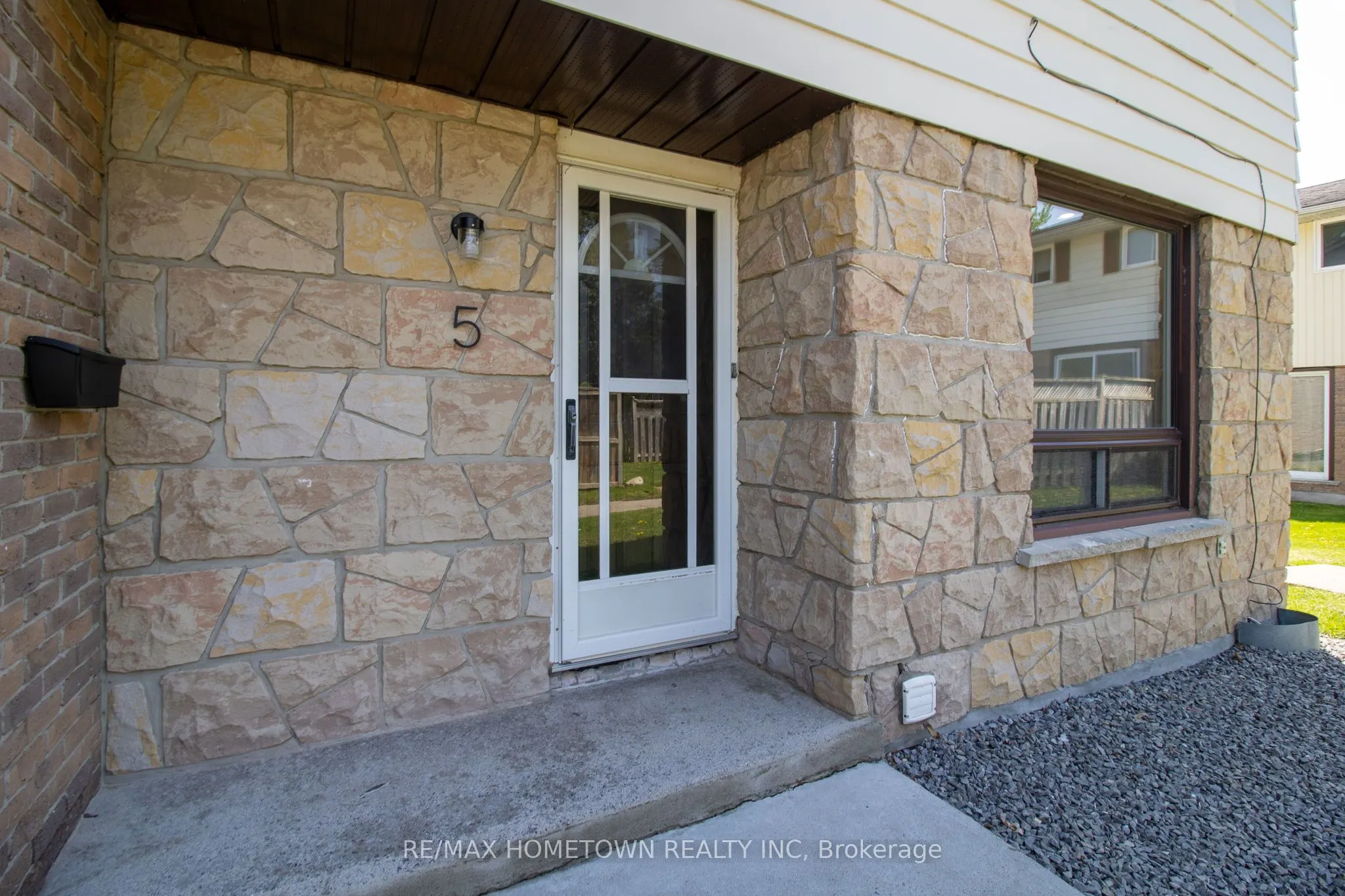 1293 Vista Drive #5