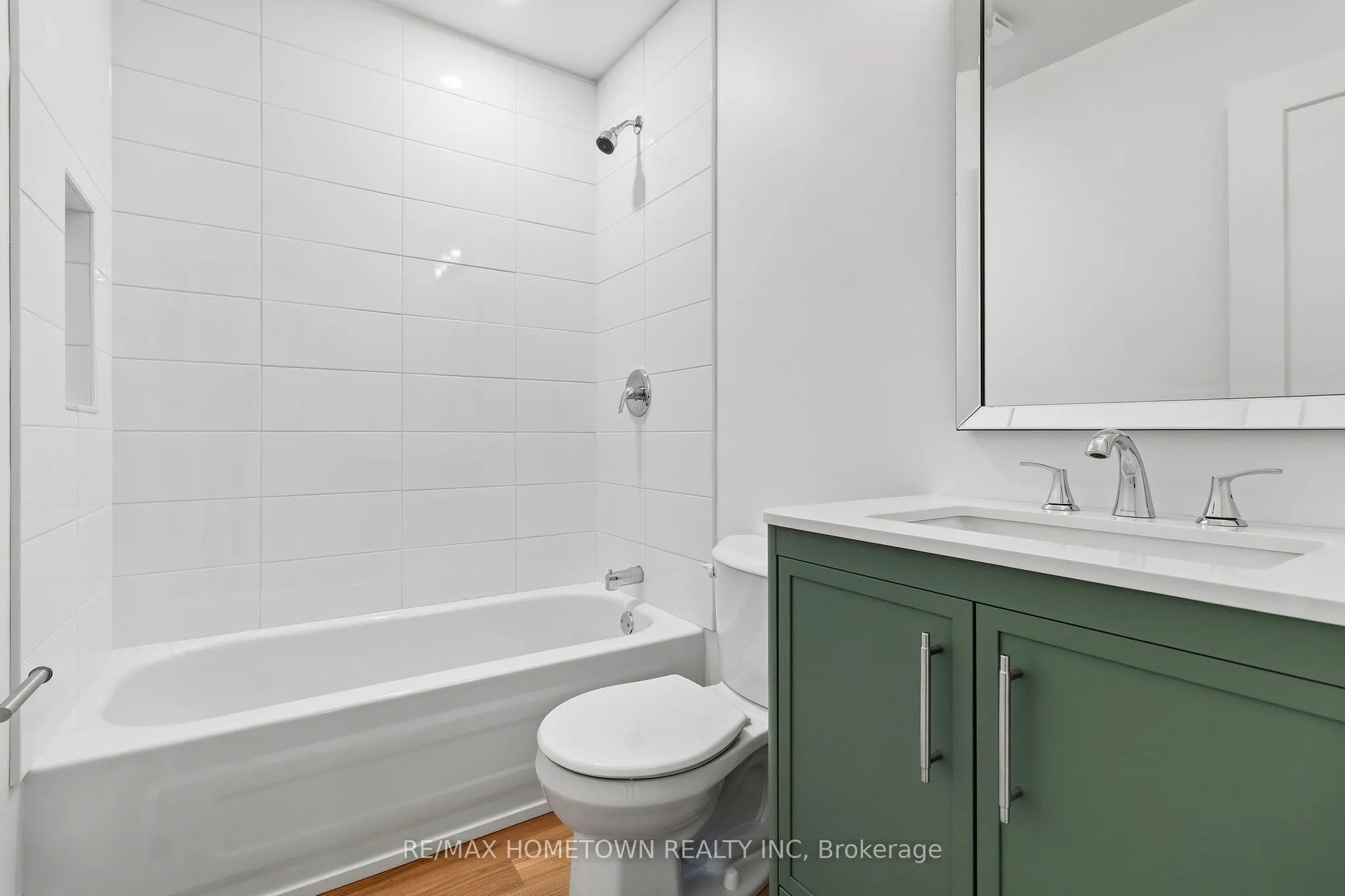 1293 Vista Drive #5