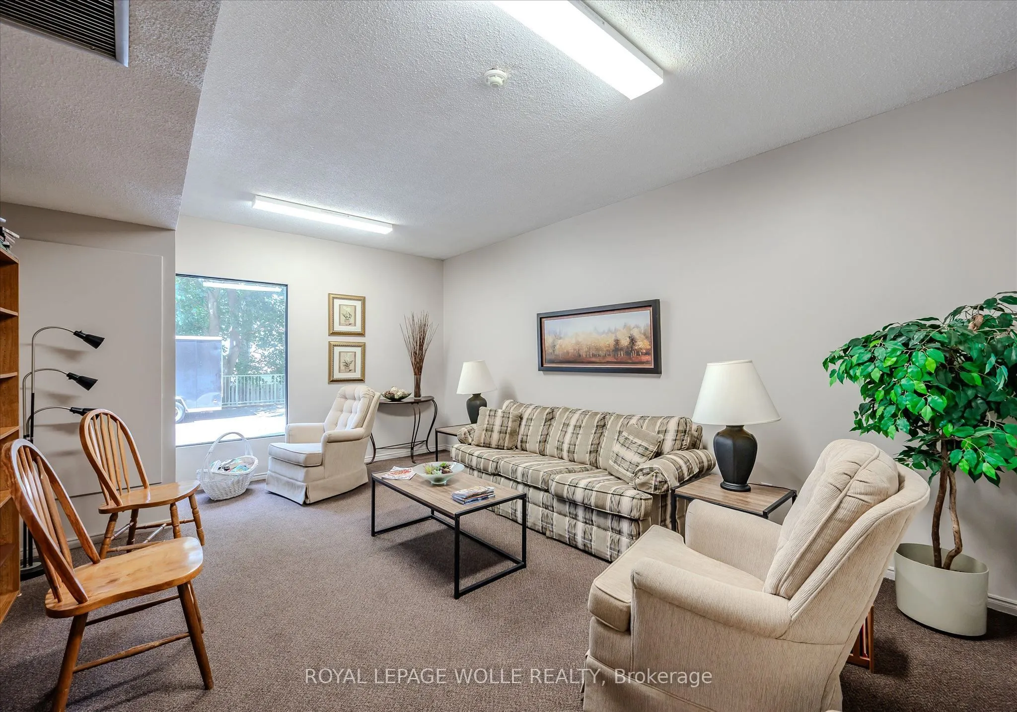260 Sheldon Avenue N #PH2