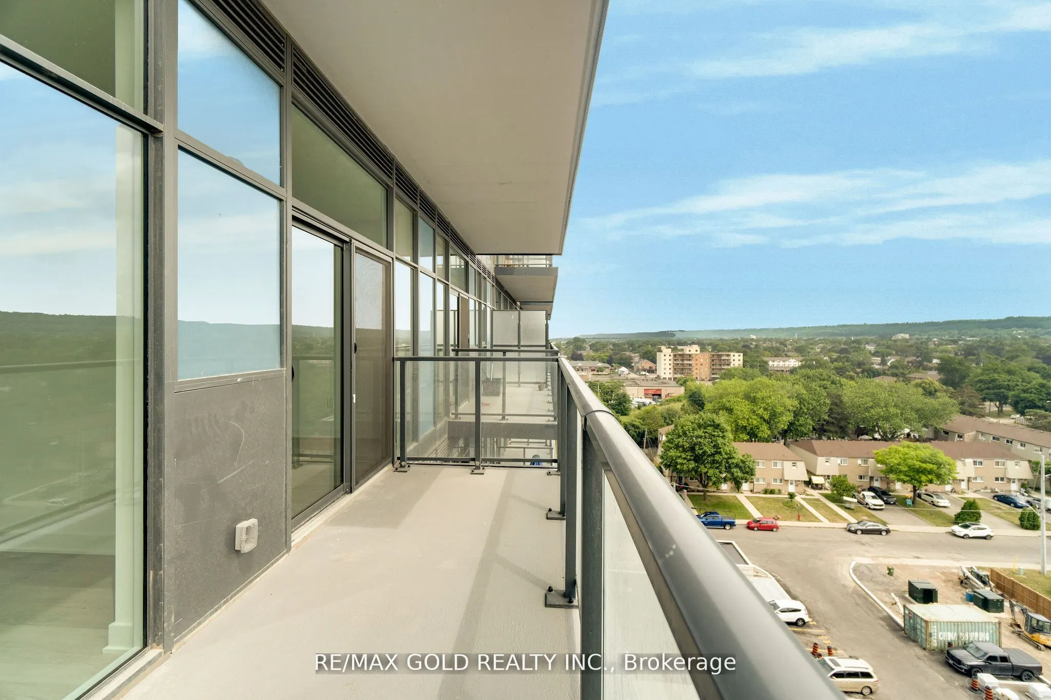 2782 Barton Street E #803