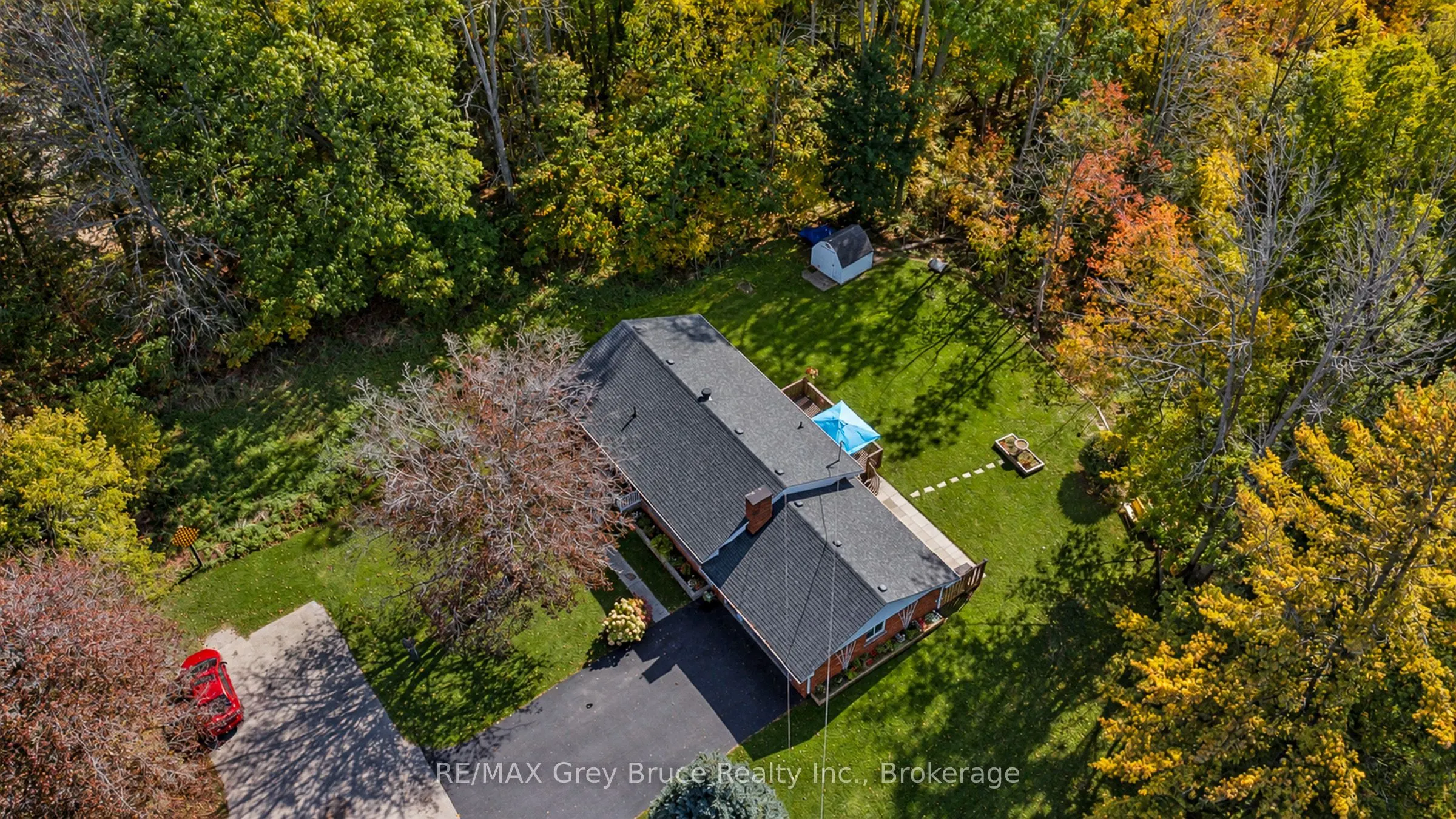 617 17th Street W
